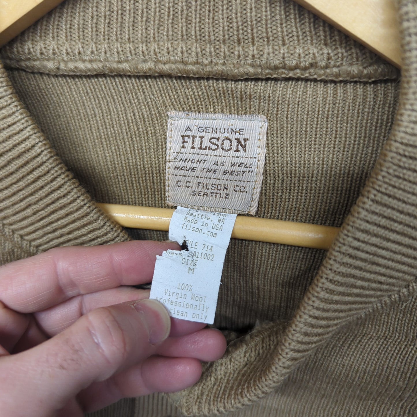 Filson Tan Brown Wool Henley Button Crew Neck Jumper Suede Sweater USA Medium