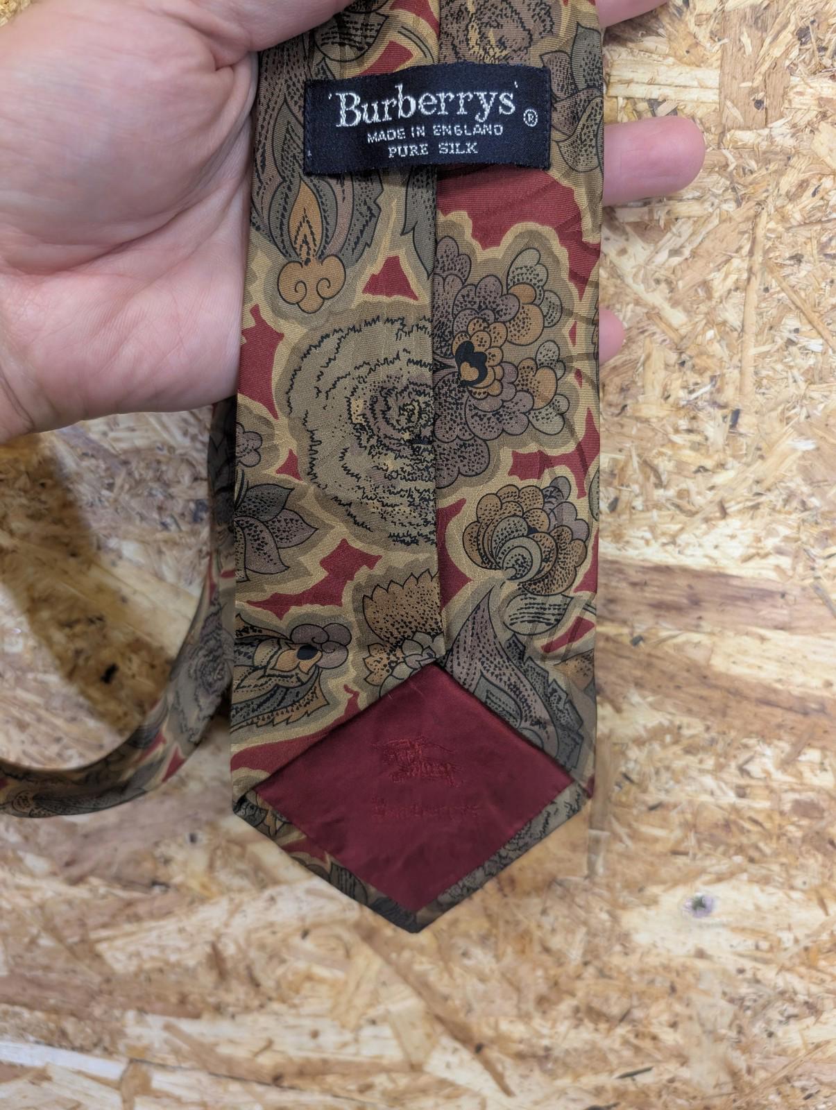 Burberrys Mens Tie Floral Pattern Pure Silk Vintage 80s Made in England Brown
