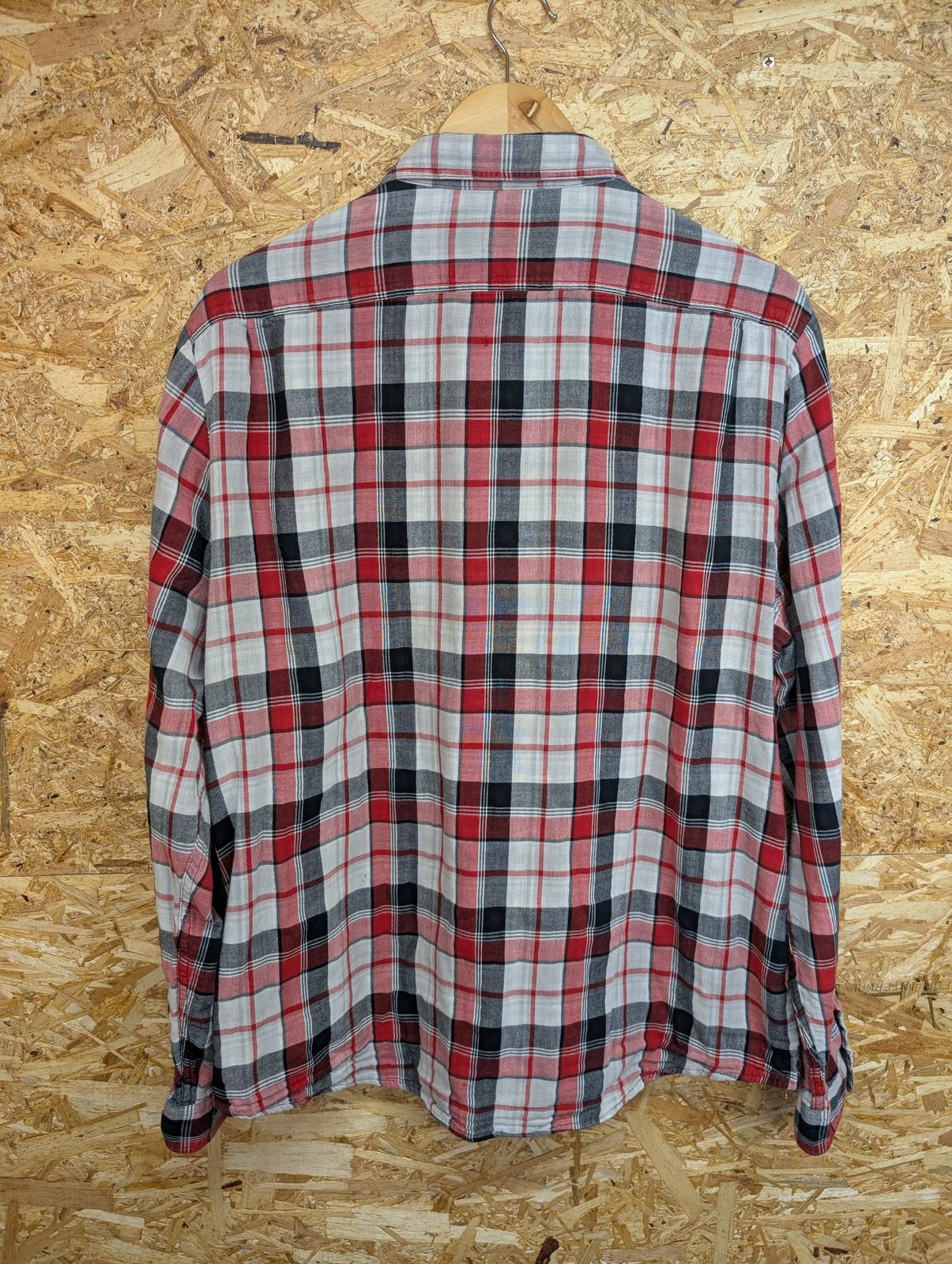 Lee Plaid Shirt Mens XL Button-Up Shirt Check Cheese Cloth Cotton Red Grey Black