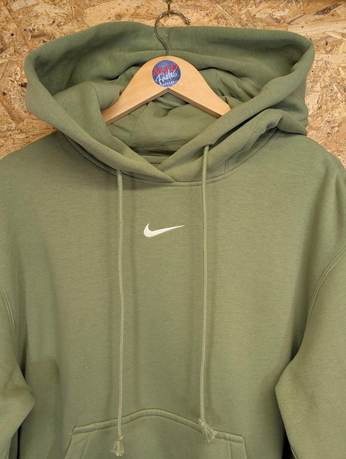 Nike Hoodie XS Men Olive Green Pullover Sweatshirt Centre Swoosh Heavy Duty