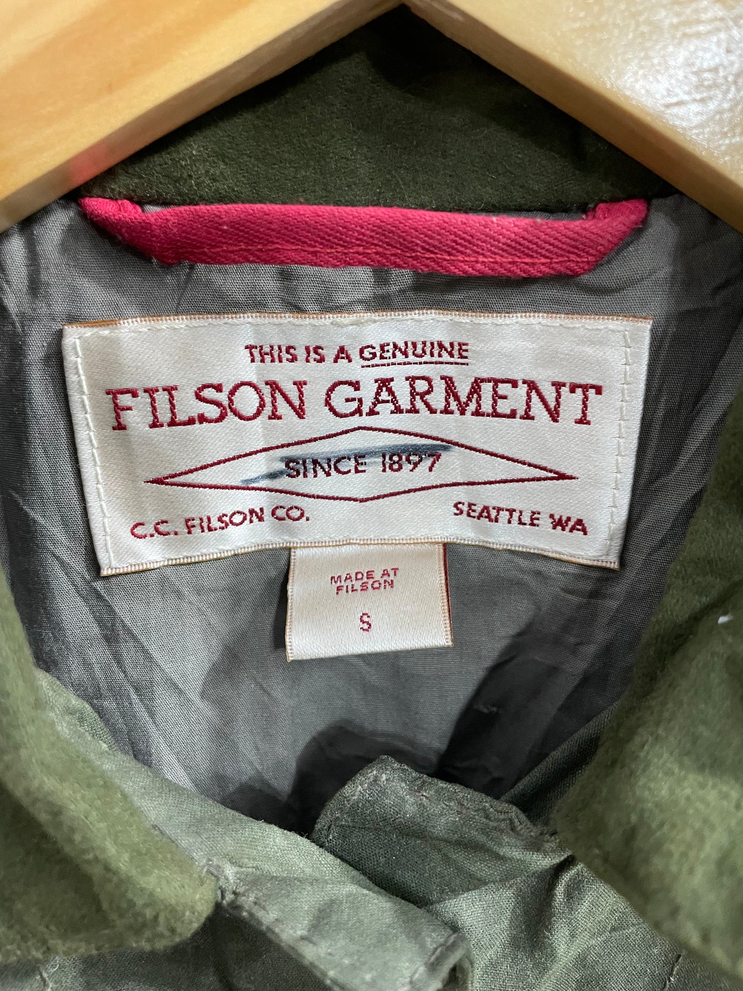 Filson Wax Upland Work Jacket Green Coat Made In USA Small