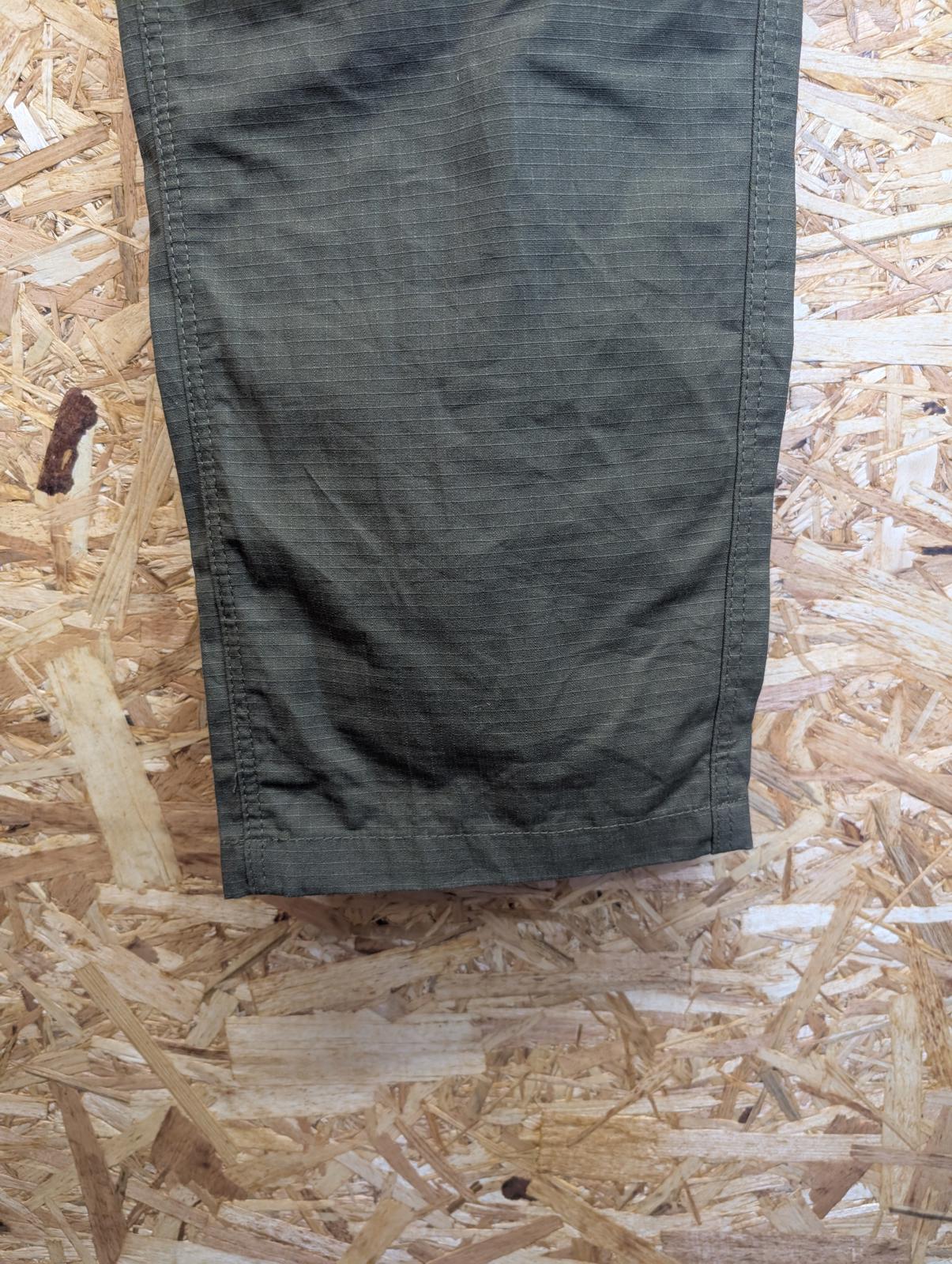 Dickies Cargo Pants W36 L32 Khaki Green Trousers Baggies Skate Carpenter Ripstop