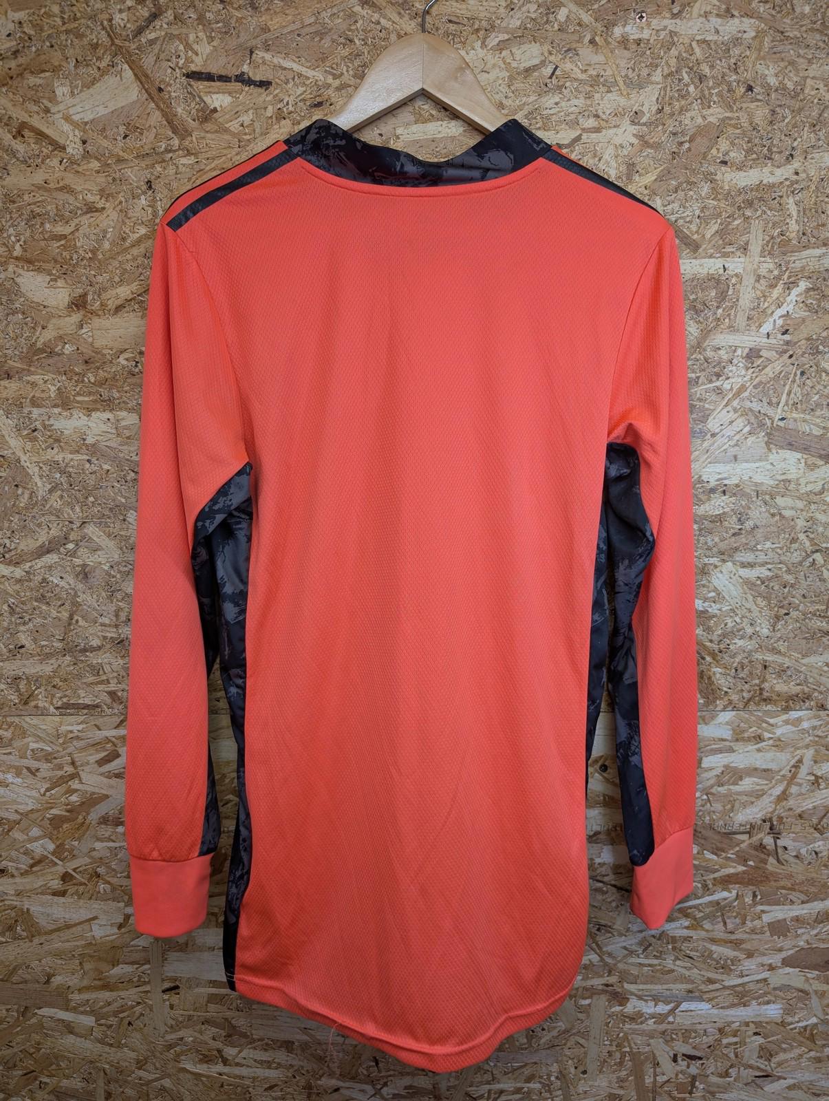 Adidas Wolverhampton Wanderers Football Shirt Mens Small Wolves Goalkeeper