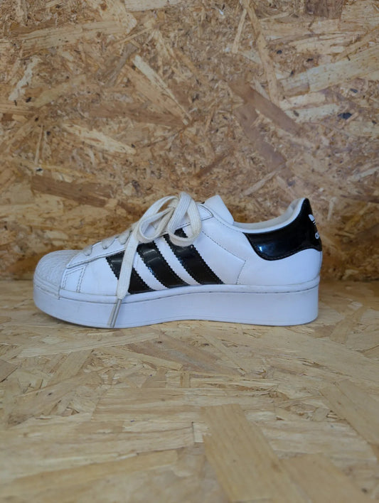 Adidas Superstar Trainers UK 5 EU 38 White Leather Lip Logo Sneaker Originals