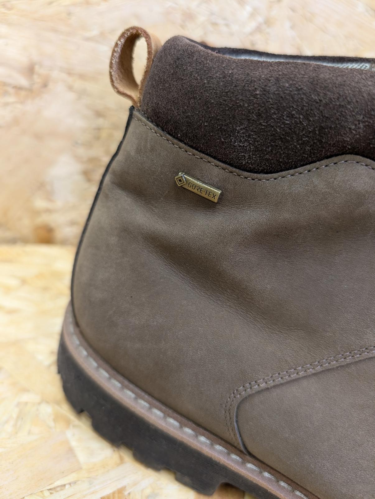 Clarks Gore-Tex Leather Boots Size UK 10 EU 44 Batcombe Alp Nubuck Dark Brown