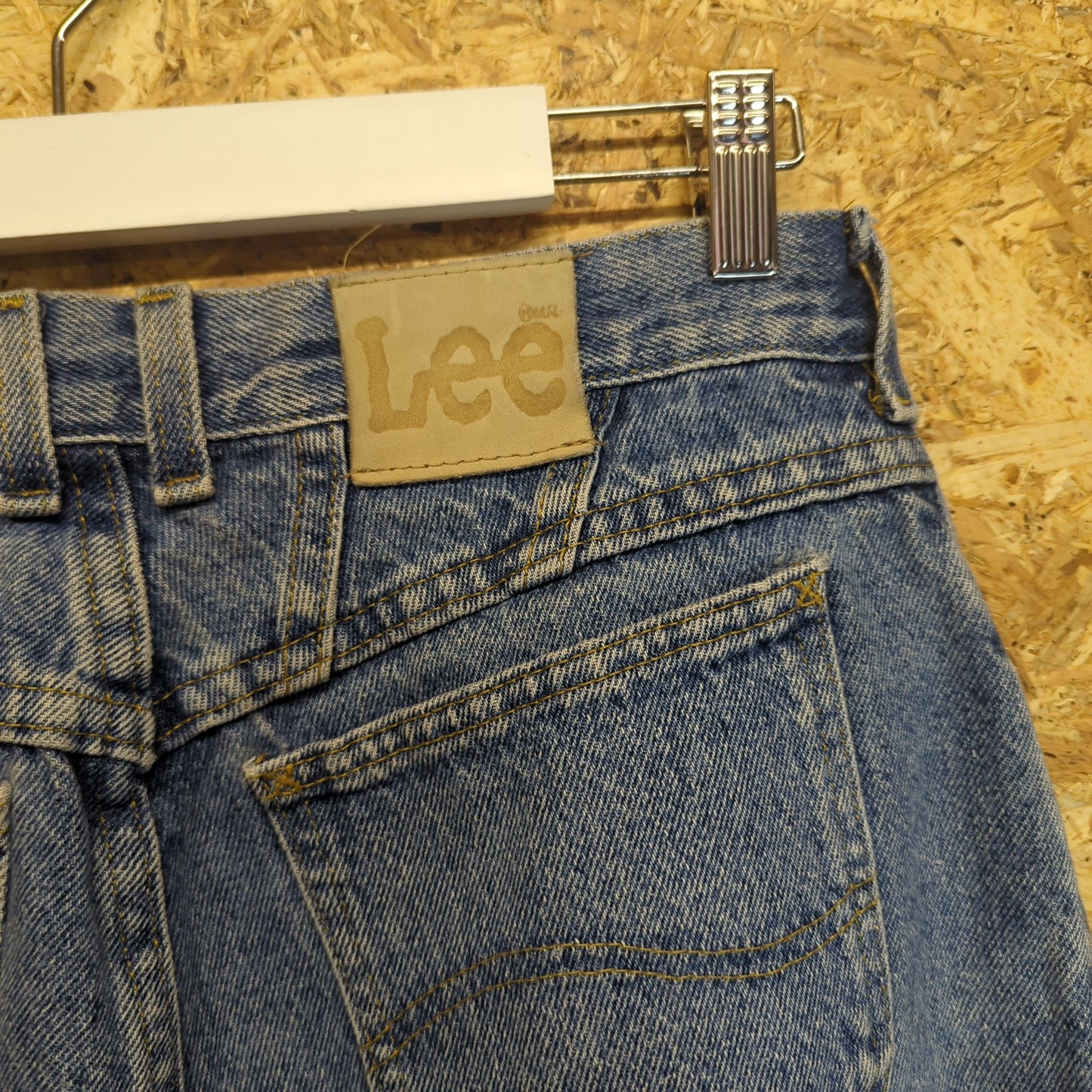 Lee Jeans Tapered Mid Blue Stonewashed Mom Fit 90s Vintage USA Womens W28 L32