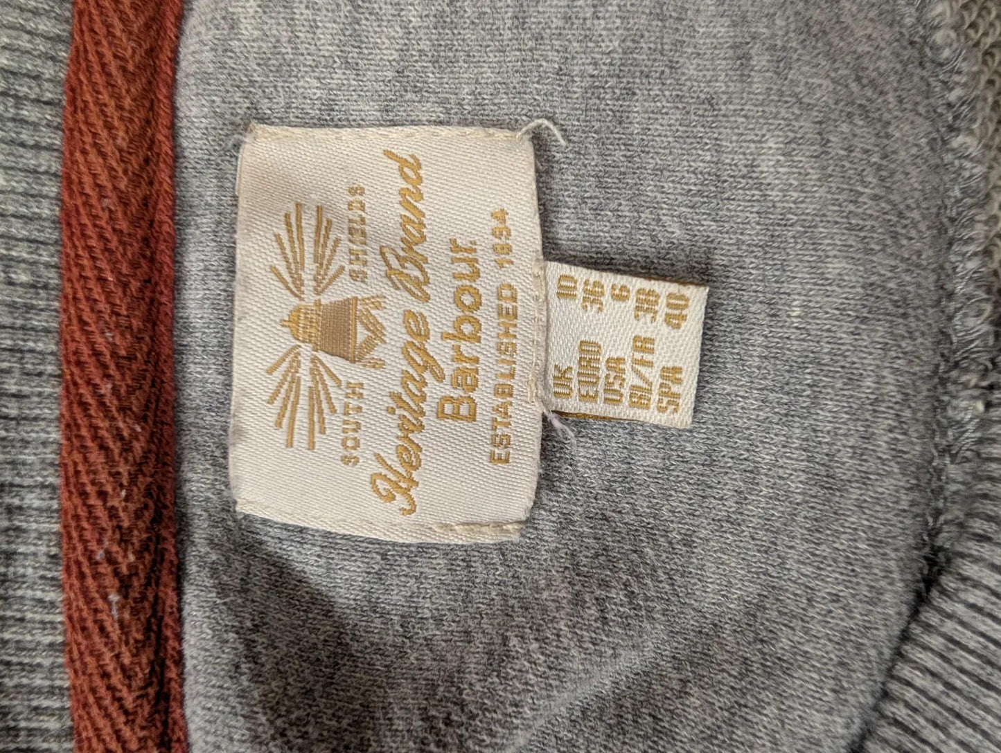 Barbour Fell Sweatshirt Womens Size 10 Grey Cotton Feather Embroidery Crew