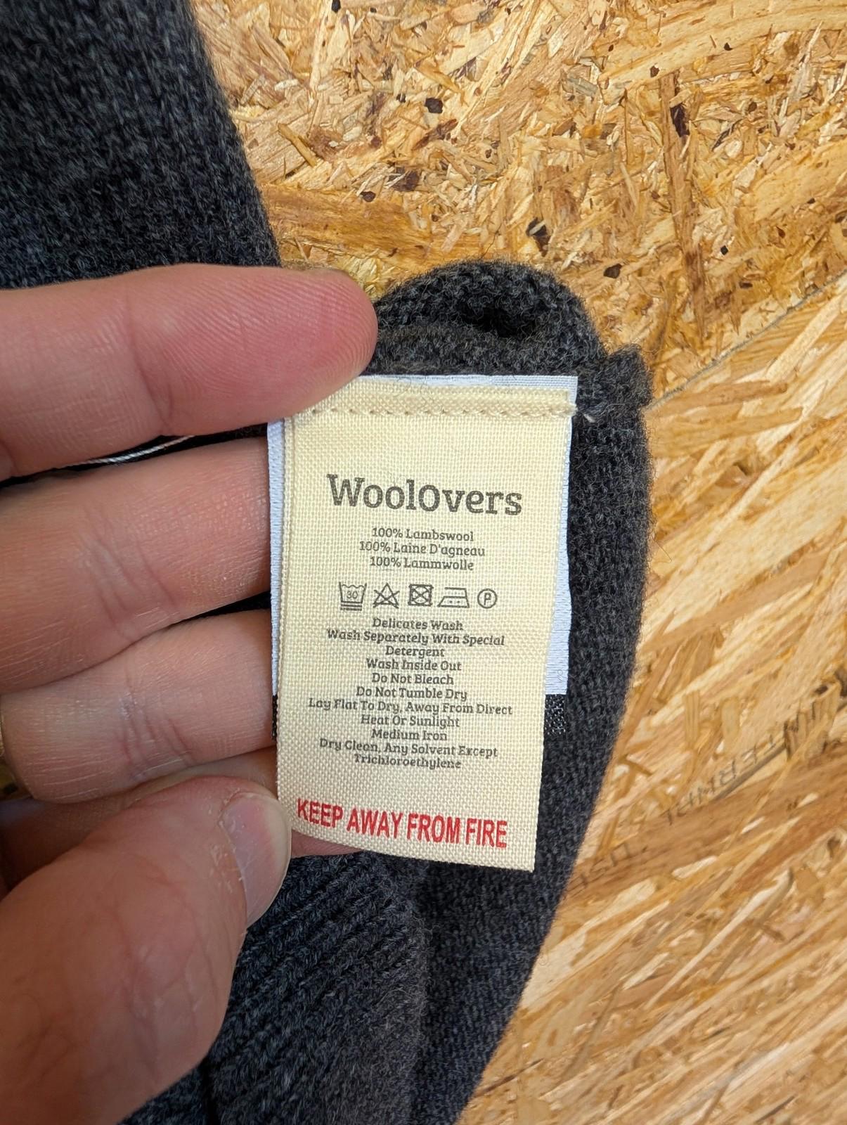 Woolovers Cardigan Men’s Large Sleeveless Knit Charcoal Grey Lambswool Vest