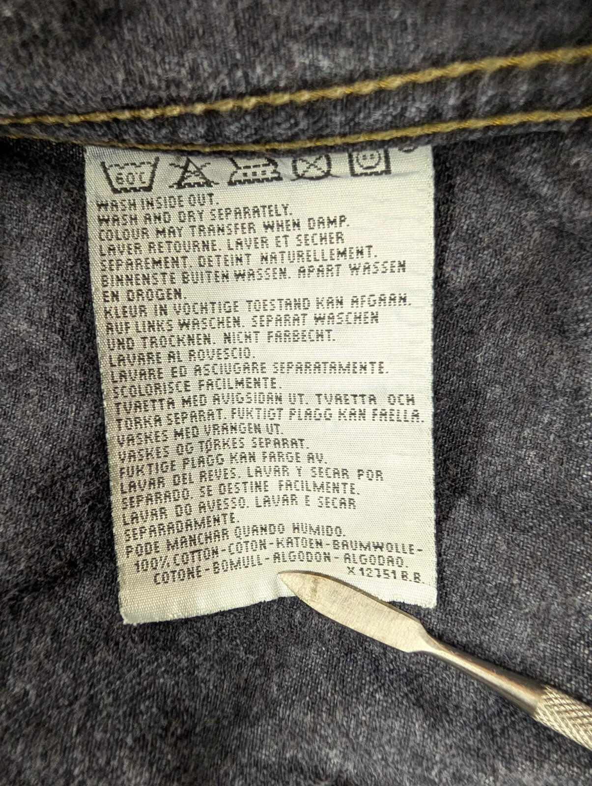 Vintage Levis Denim Trucker Jacket Mens Large Dark Navy Blue Relaxed Fit 90s