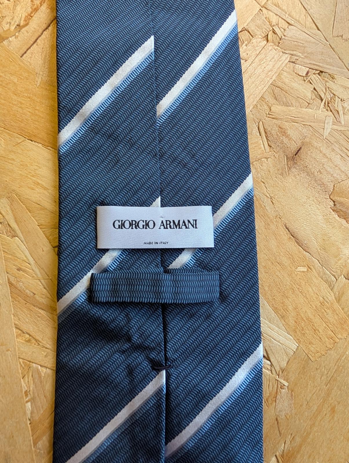 Georgio Armani Silk Tie 58" 147cm Made In Italy Blue Silver Diagonal Pattern