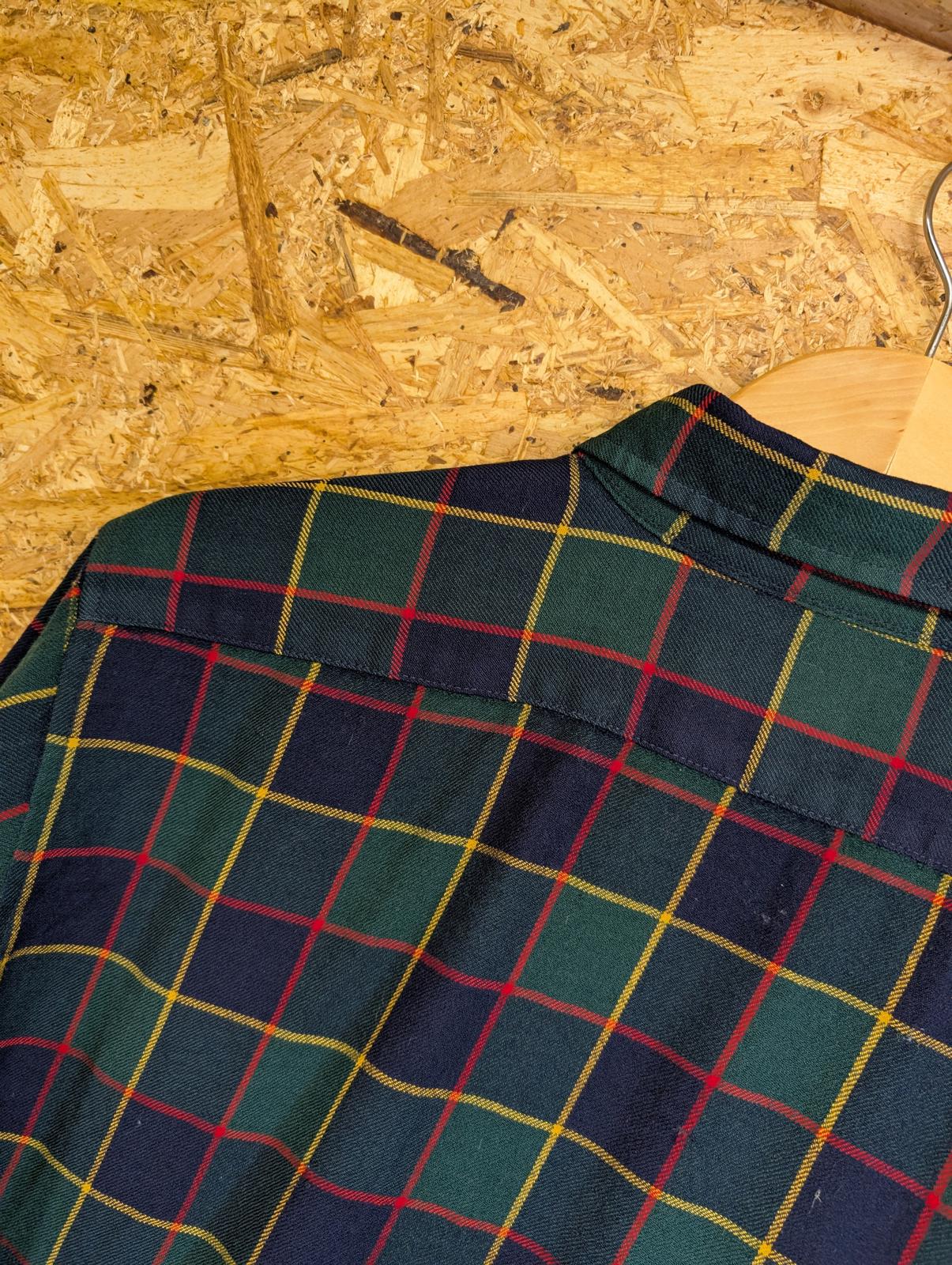 Pendleton Country Traditionals Shirt Large Navy Blue Green Plaid Wool Made USA
