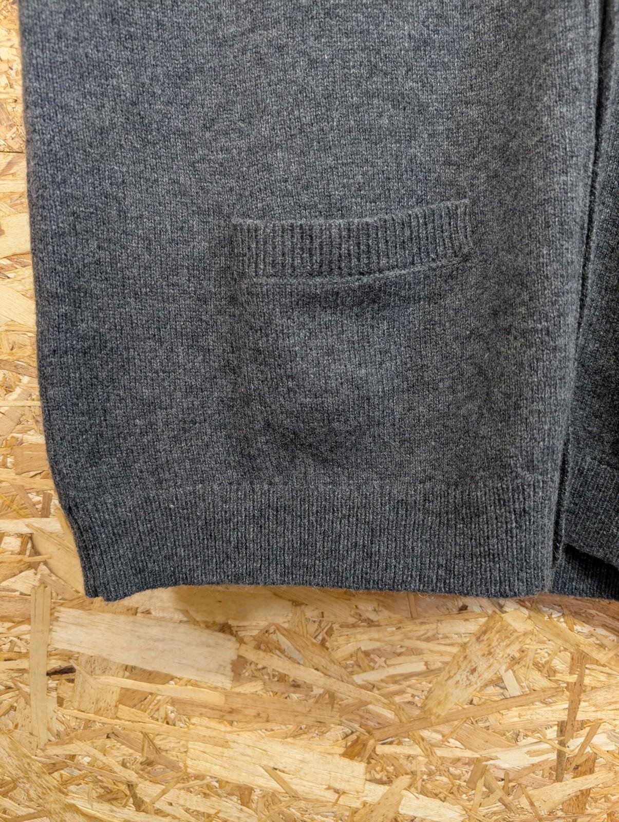 Woolovers Cardigan Men’s Large Sleeveless Knit Charcoal Grey Lambswool Vest