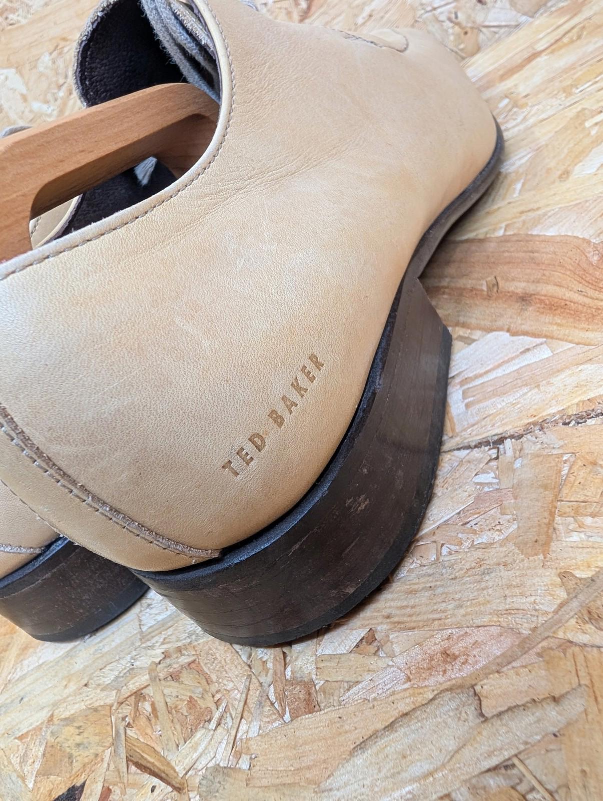 Ted Baker Mens UK 9 Oxford Formal Shoes Shine Leather Beige Classic Lace Cream