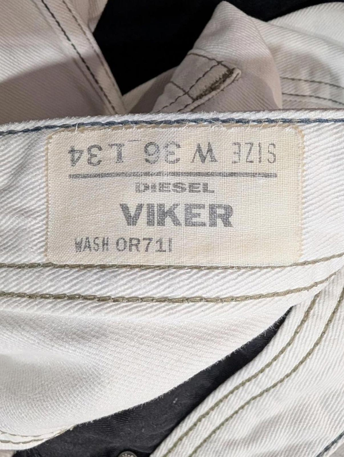 Diesel Viker Jeans W36 L34 0R71L White Denim Regular Fit Straight Leg Button Fly