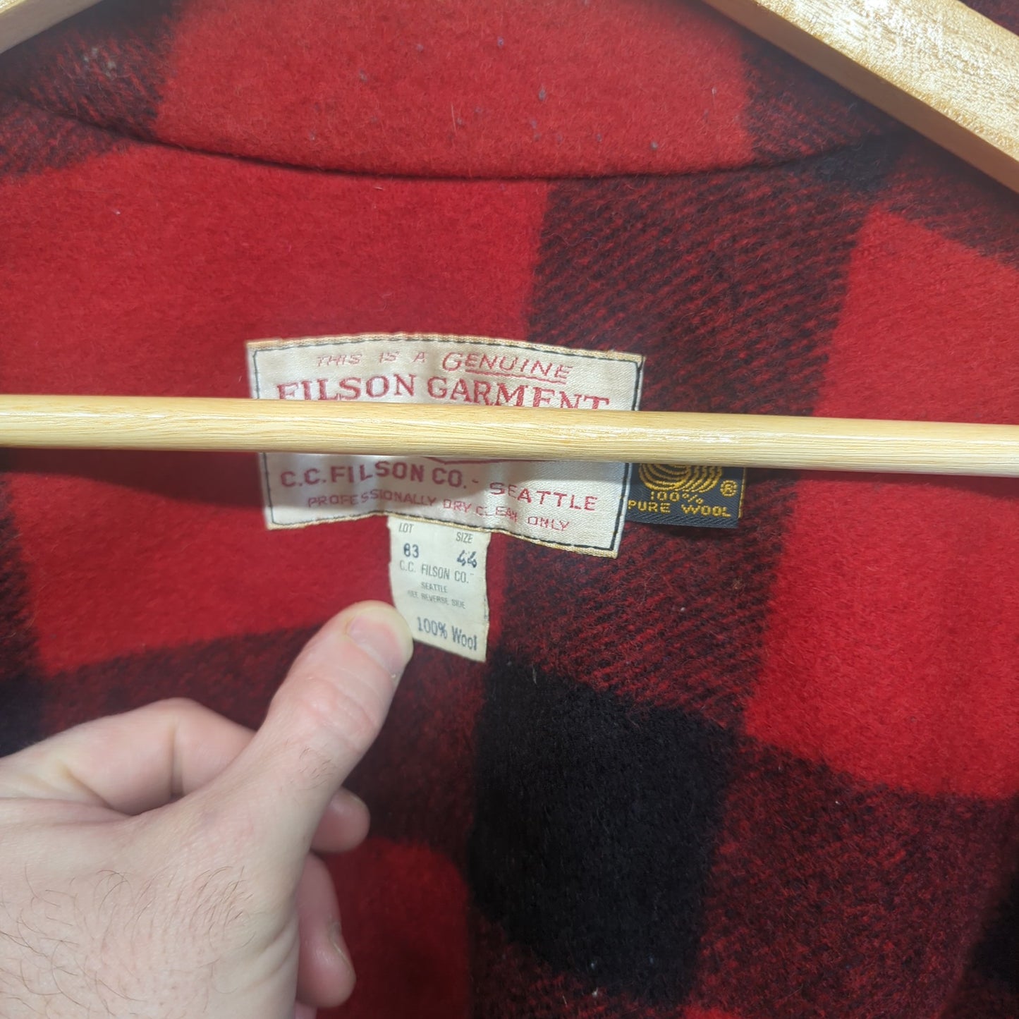Filson Buffalo Plaid Red Black Lot 83 Double Mackinaw Wool Jacket Vintage 44 XL