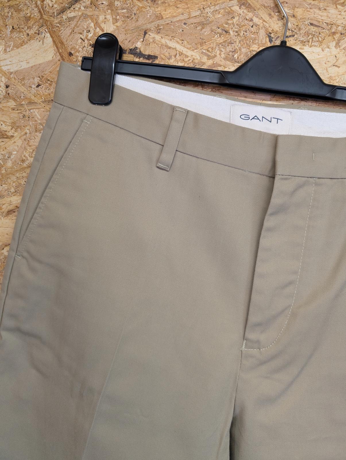 Gant W33 L31 Beige Chino Trousers Relaxed Tapered Fit Zip Fly