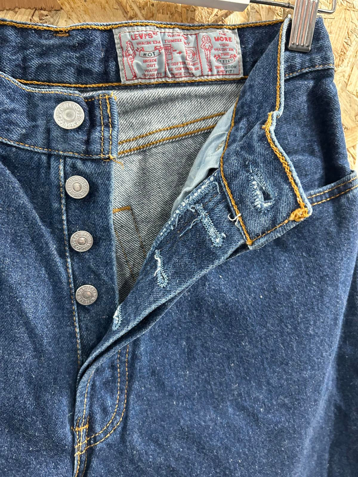 Vintage Levis 901 Jeans W30 L26 Women 90s Navy High Waist Straight Leg Boyfriend