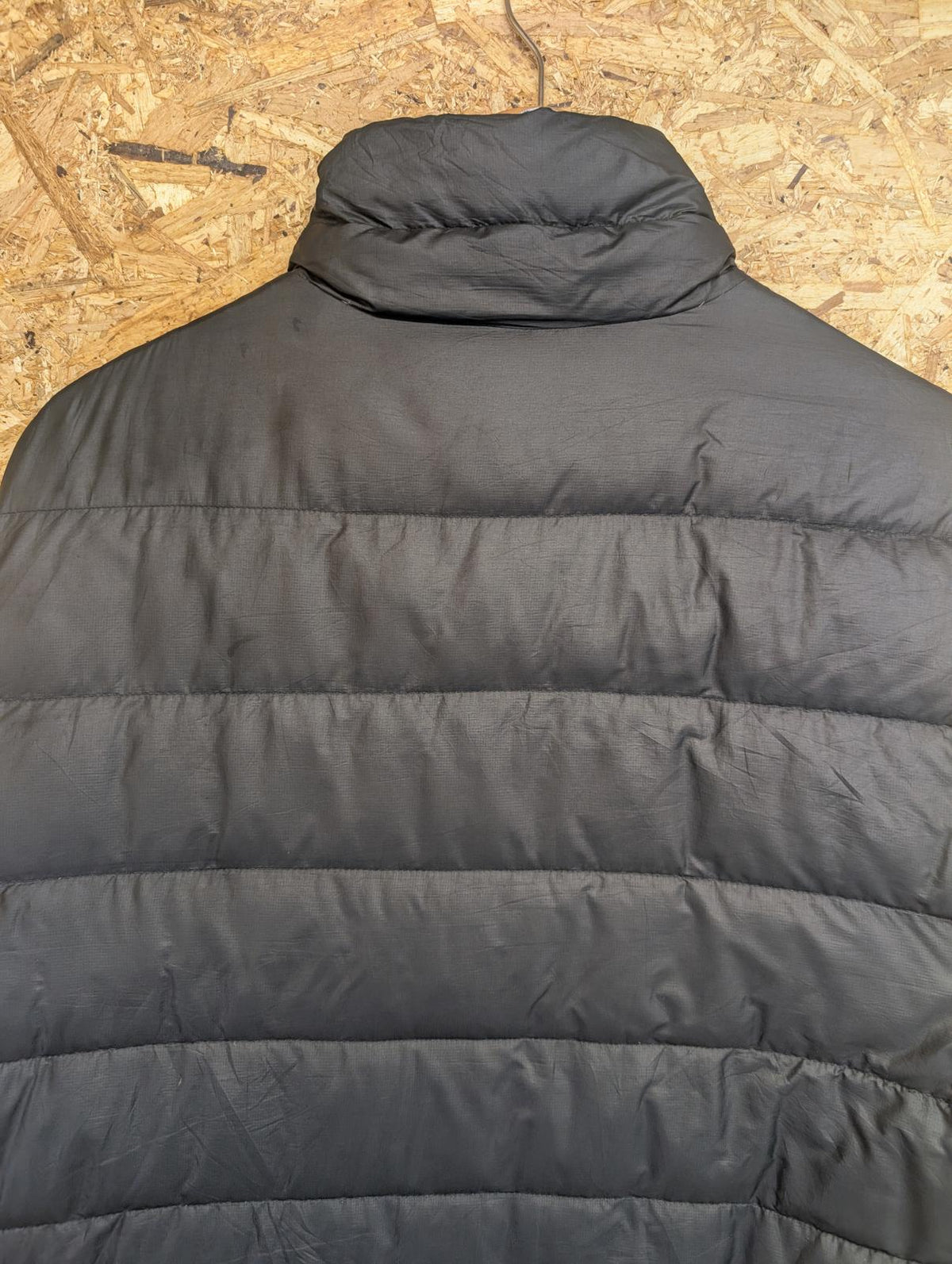 Patagonia Down Sweater Puff Jacket Medium Black Quilted Lightweight Insulated