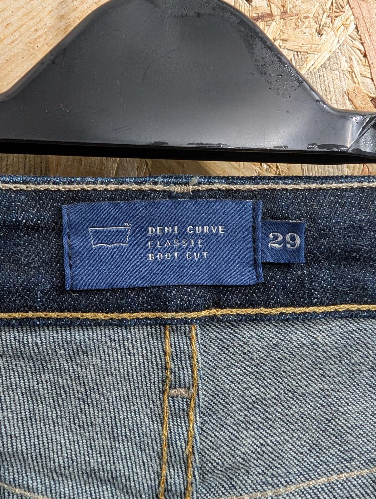 Levis Demi Curve Bootcut Jeans Size 10 W29 L32 Women Navy Blue Red Tab Zip Fly