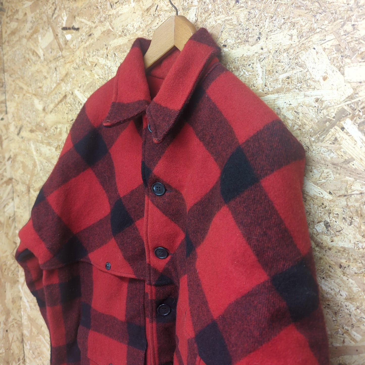 Filson Buffalo Plaid Red Black Lot 83 Double Mackinaw Wool Jacket Vintage 44 XL