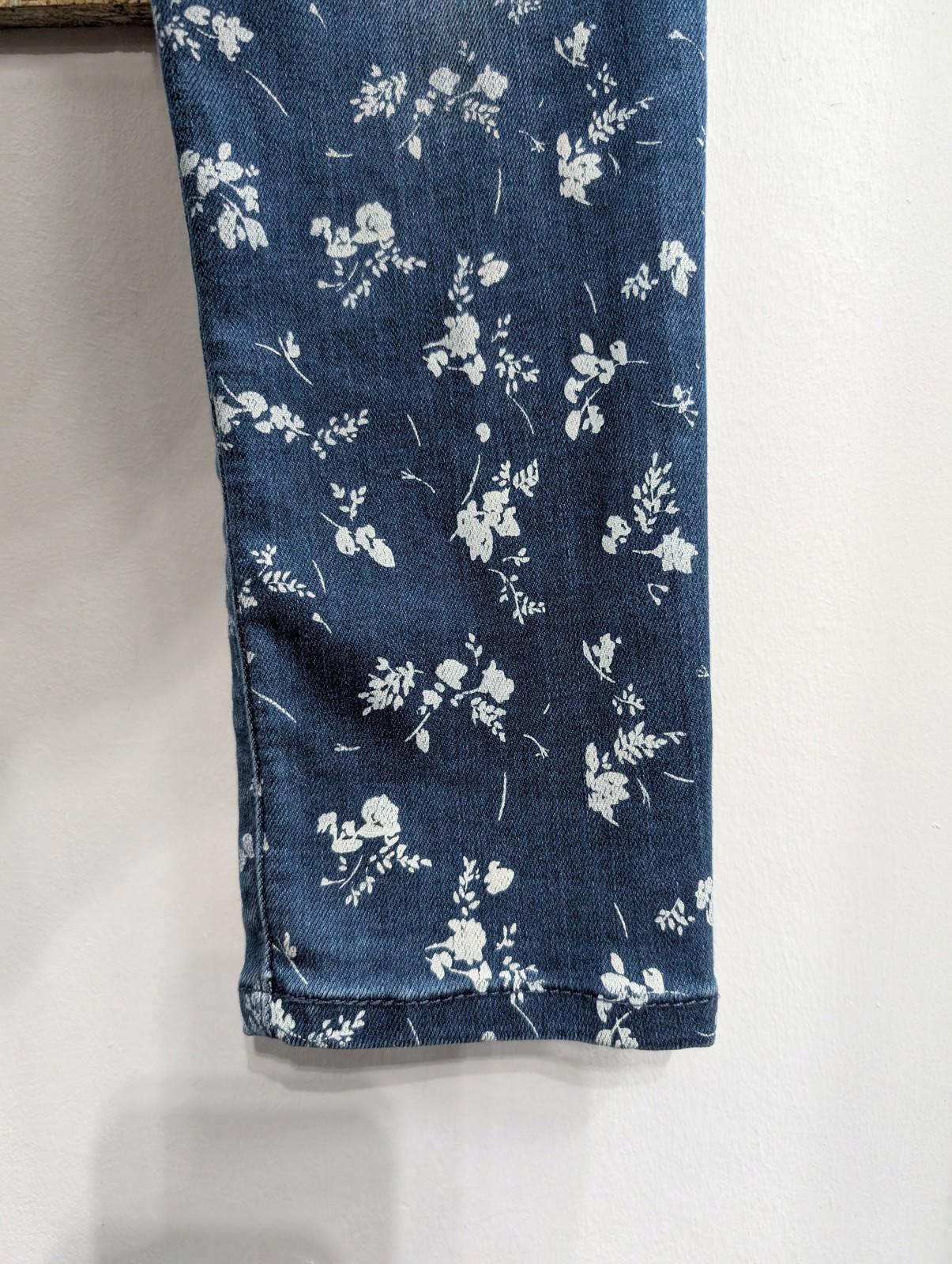 Levis Jeans Women Size W30 L32 Floral Print Navy Blue Y2K Denim Skinny Leggings