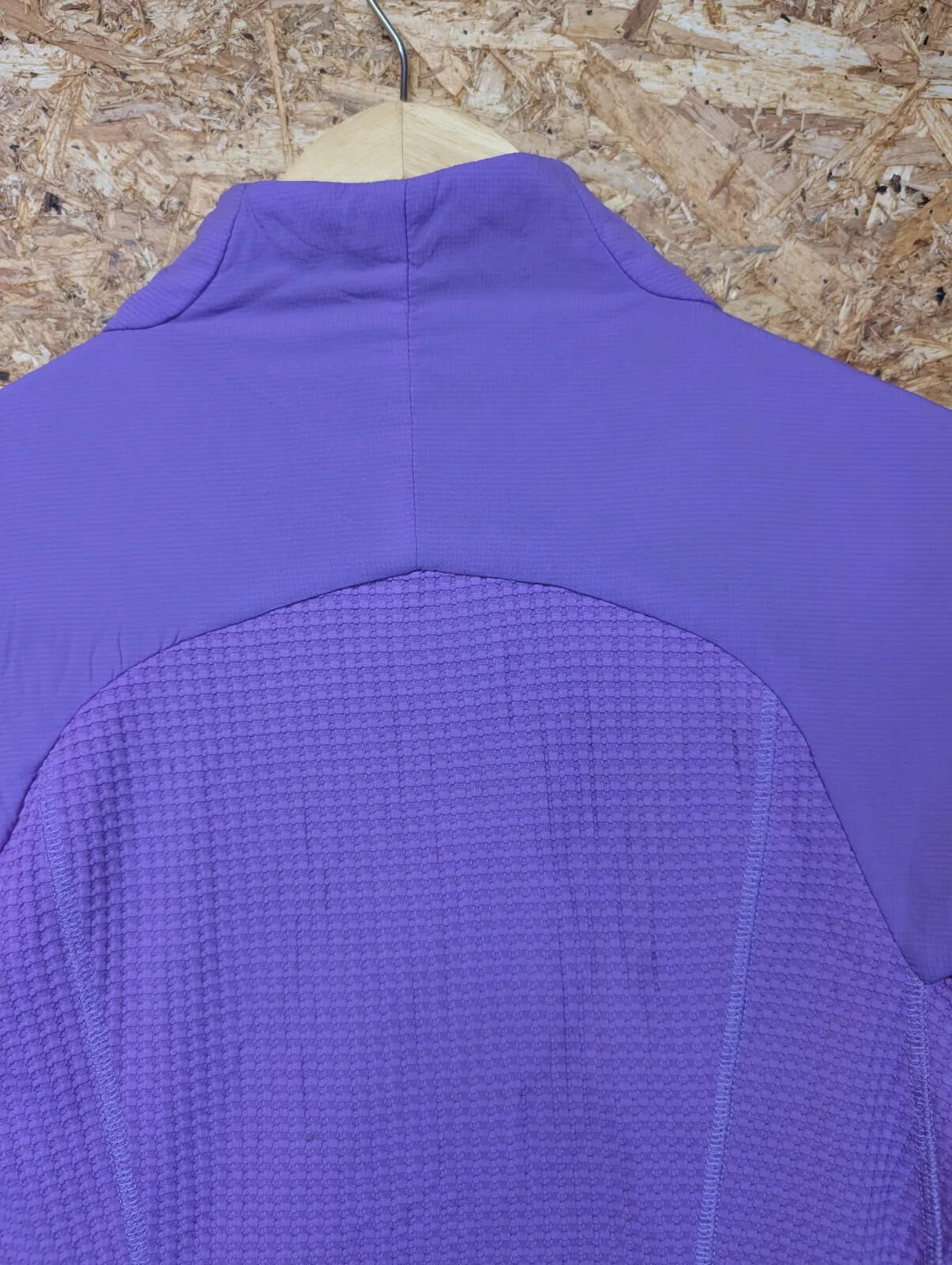 Patagonia Full Zip Jacket Womens Medium Purple Polyester Lightweight Pullover