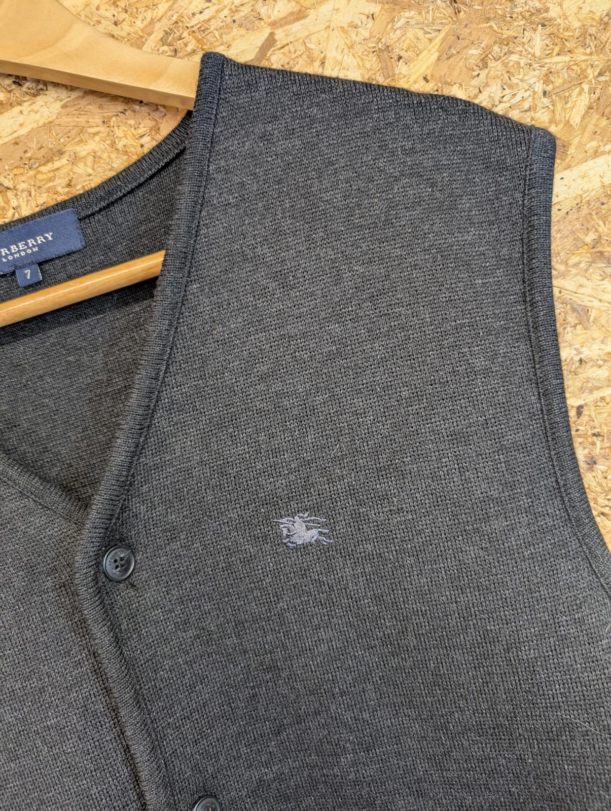 Burberry Medium Knitted Merino Wool Vest Grey Wool Waistcoat Gilet Body Warmer