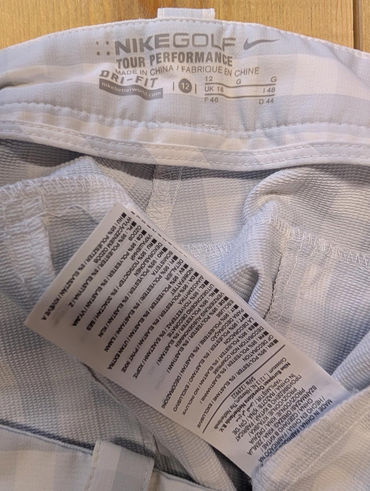 Nike Golf Tour Performance Shorts Size UK 16 W34 Women Check Blue White Pockets