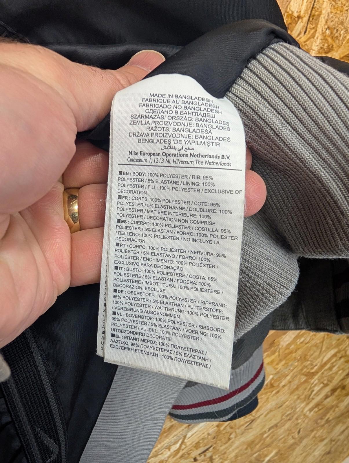 Nike Storm-FIT Snowboard Jacket Medium Men Ski Hooded Waterproof Grey Winter