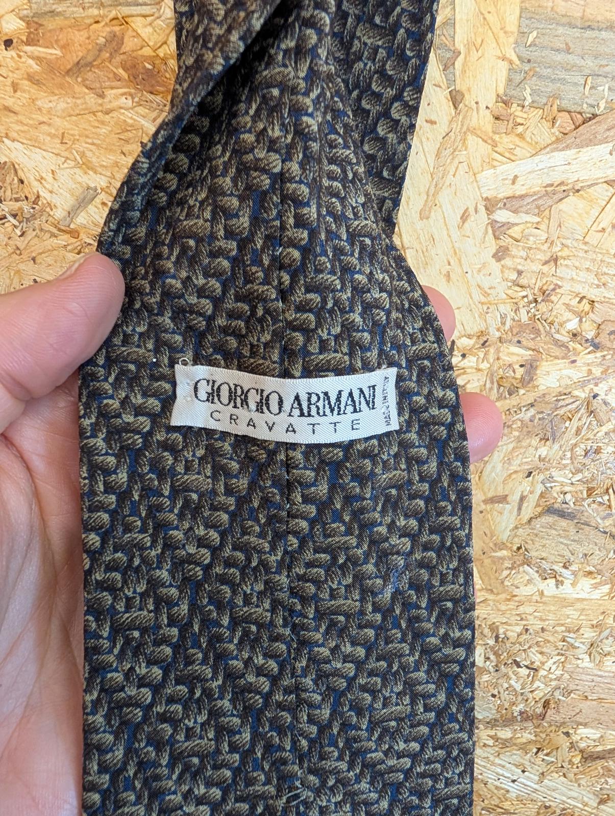 Georgio Armani Silk Tie 57" 145cm Made In Italy Navy Blue Cream Beige Pattern