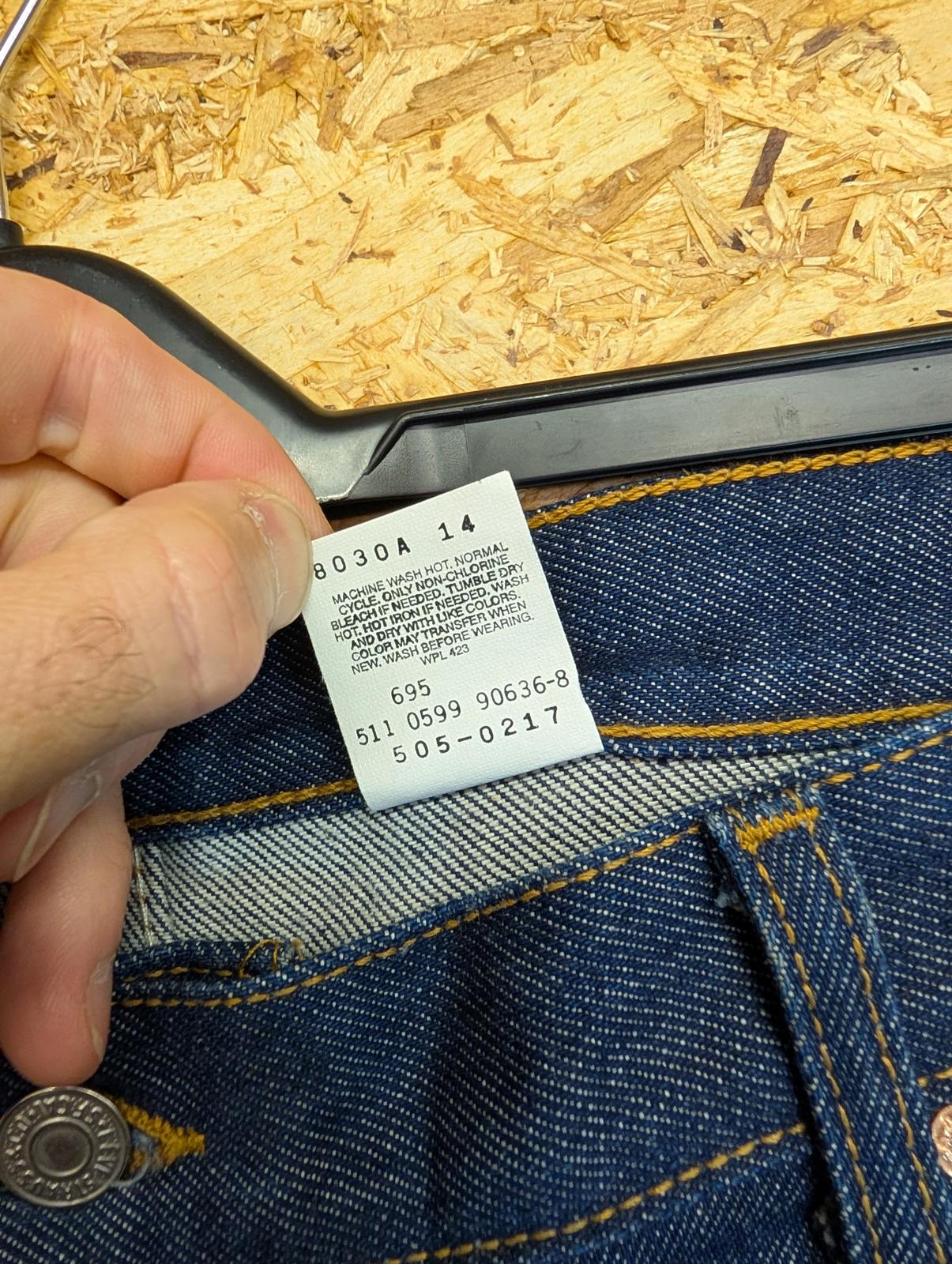 Levis 505 Jeans W40 L30 Made in USA Vintage 90s Rigid Blue Denim Straight Leg