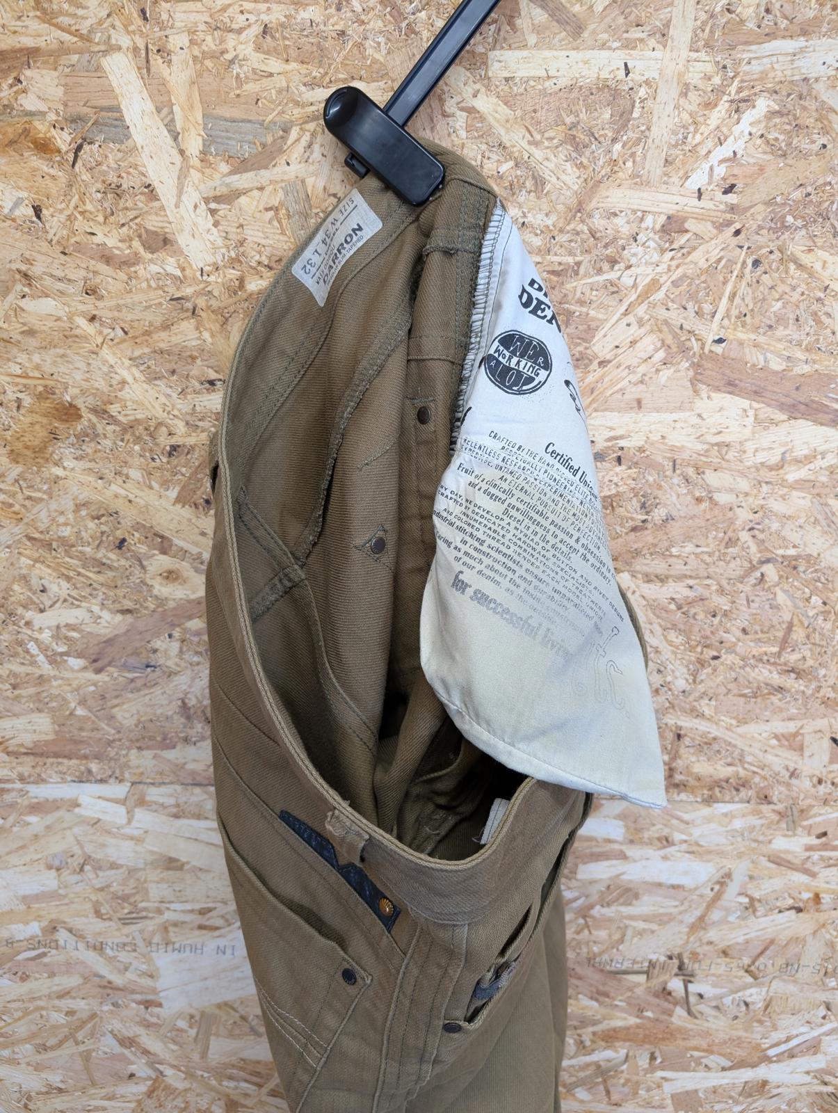 Diesel Darron W34 L32 Beige Tan Brown Jeans Regular Slim Tapered Zip Fly