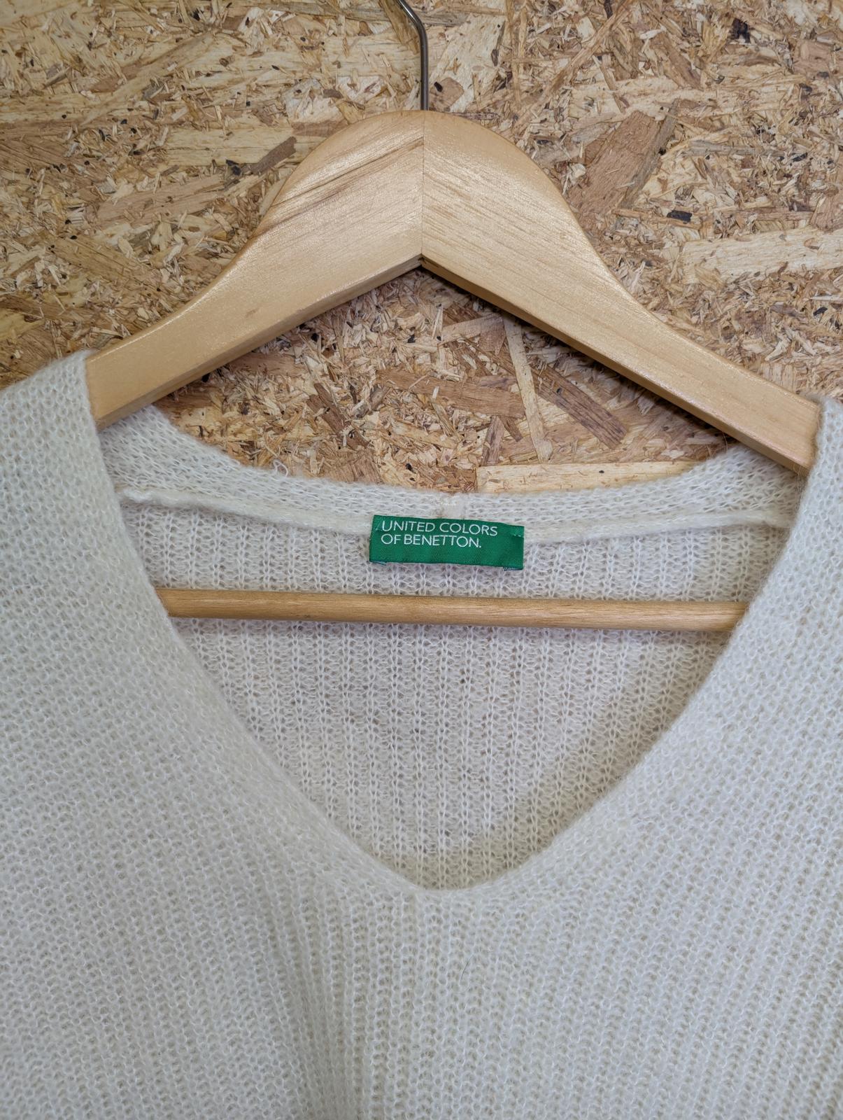 United Colours of Benetton XS-S V-Neck Jumper Soft Knit Oversize Sweater White