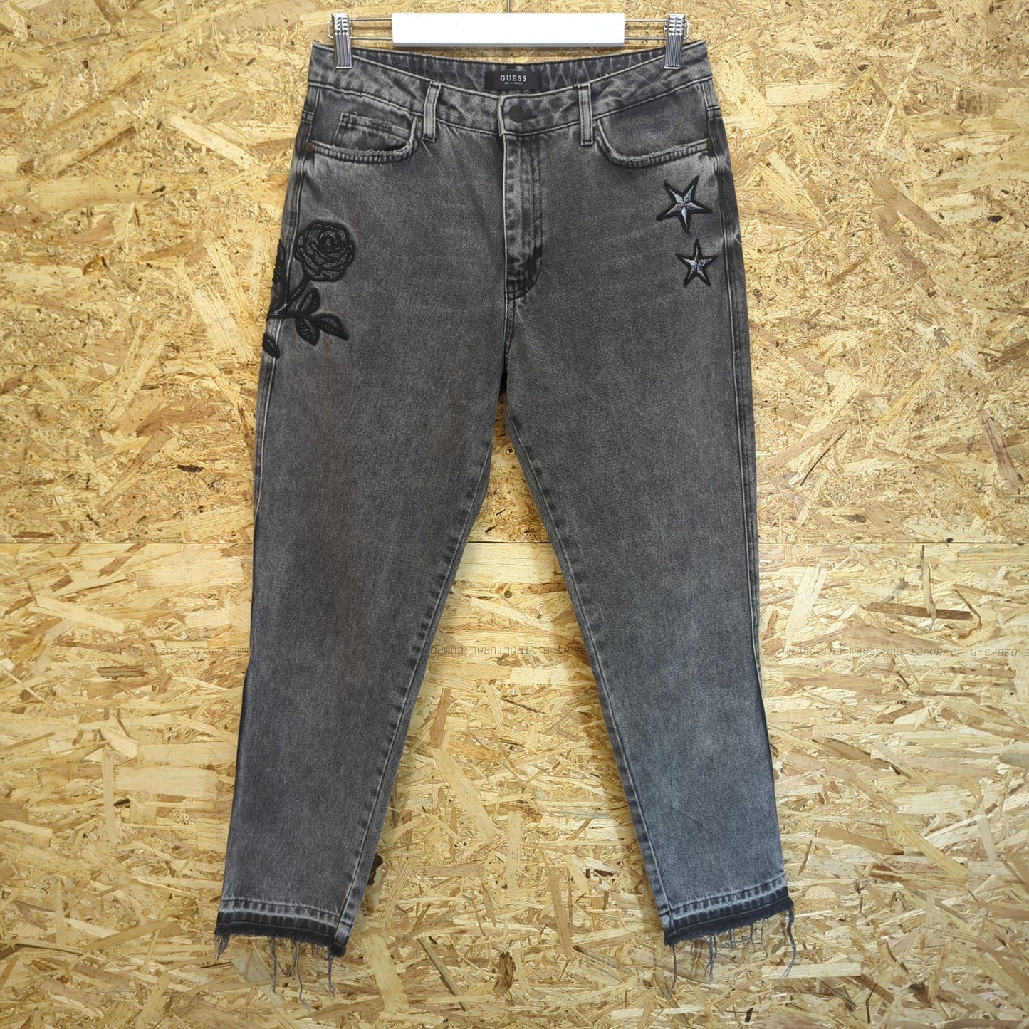 Guess Ninetees Skinny Black Grey Wash Mom Jeans Embroidered Womens W30 L29