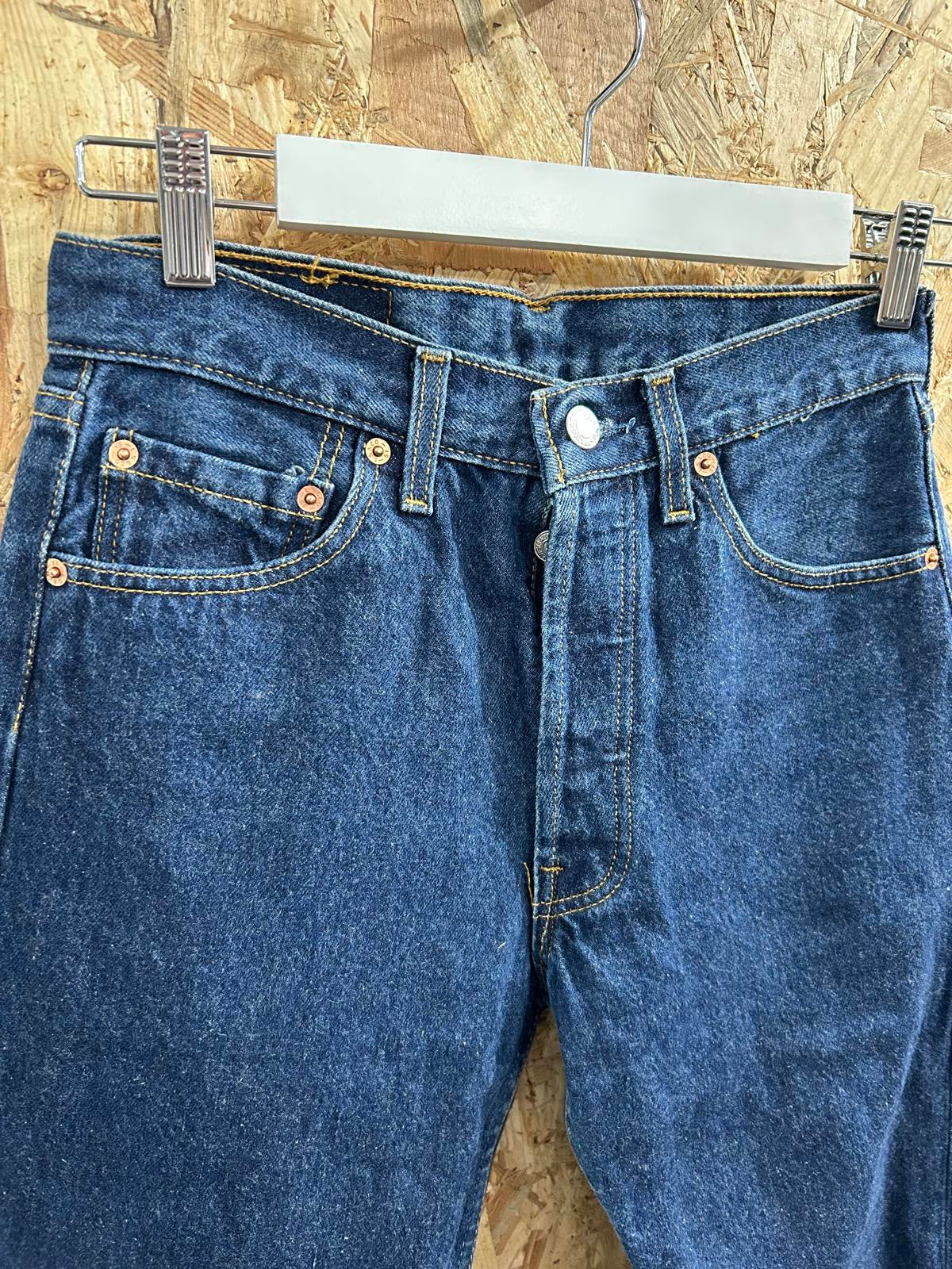 Levis 501 W28 L30 Vintage 90s Jeans Stonewashed Blue Straight Leg Regular Fit