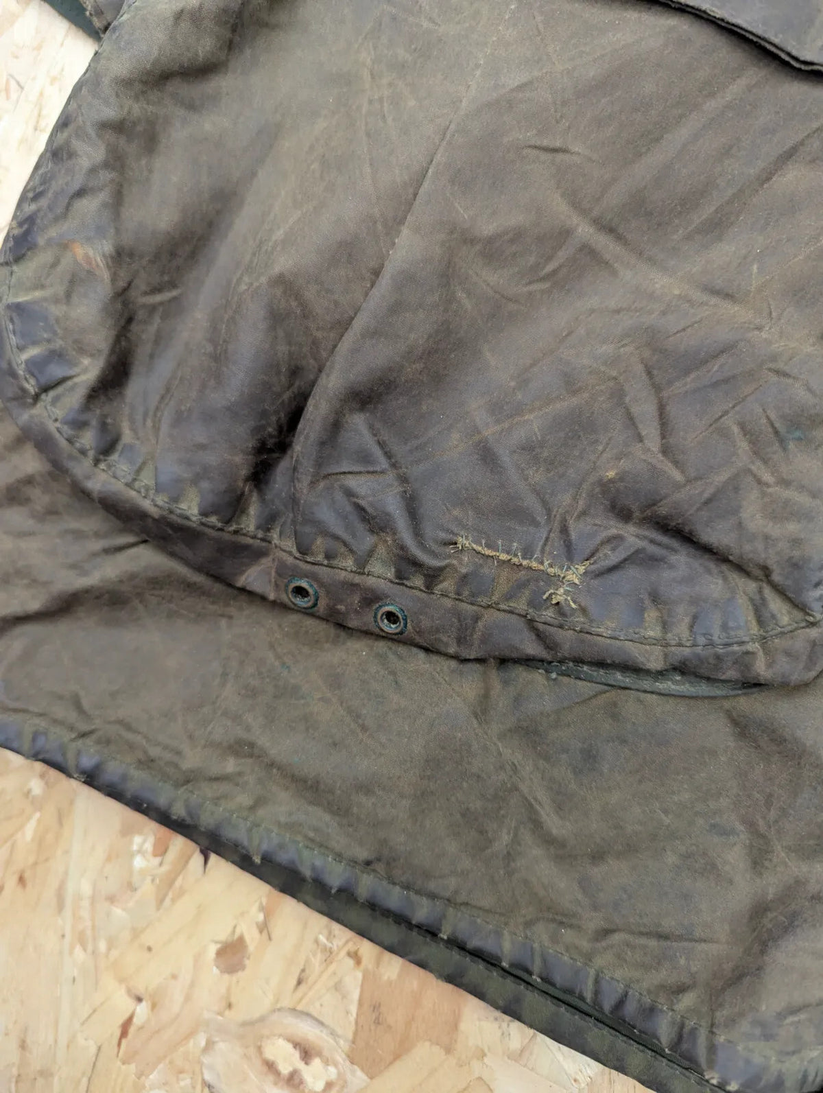 Vintage Barbour Border Wax Jacket Mens Medium C40 Sage Green Tartan Lining 80s