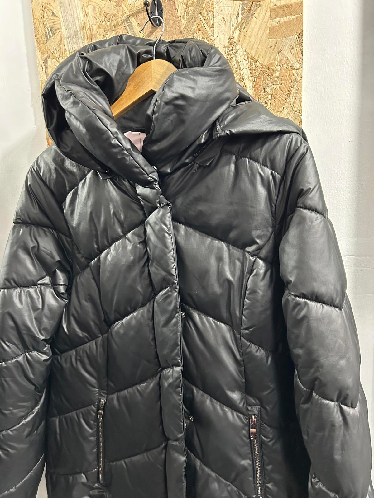 Steve Madden Jacket Women Medium 10-12 Black Pink Quilted Puffer Hooded Coat