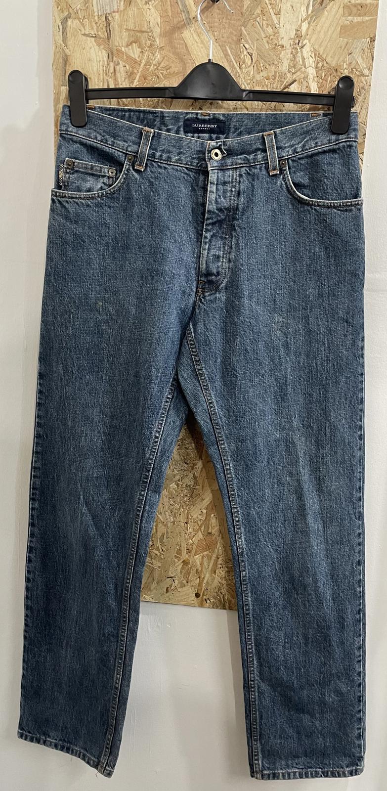 Burberry London Blue Jeans W32 L33 Mid Blue Denim Button Fly Made In Italy