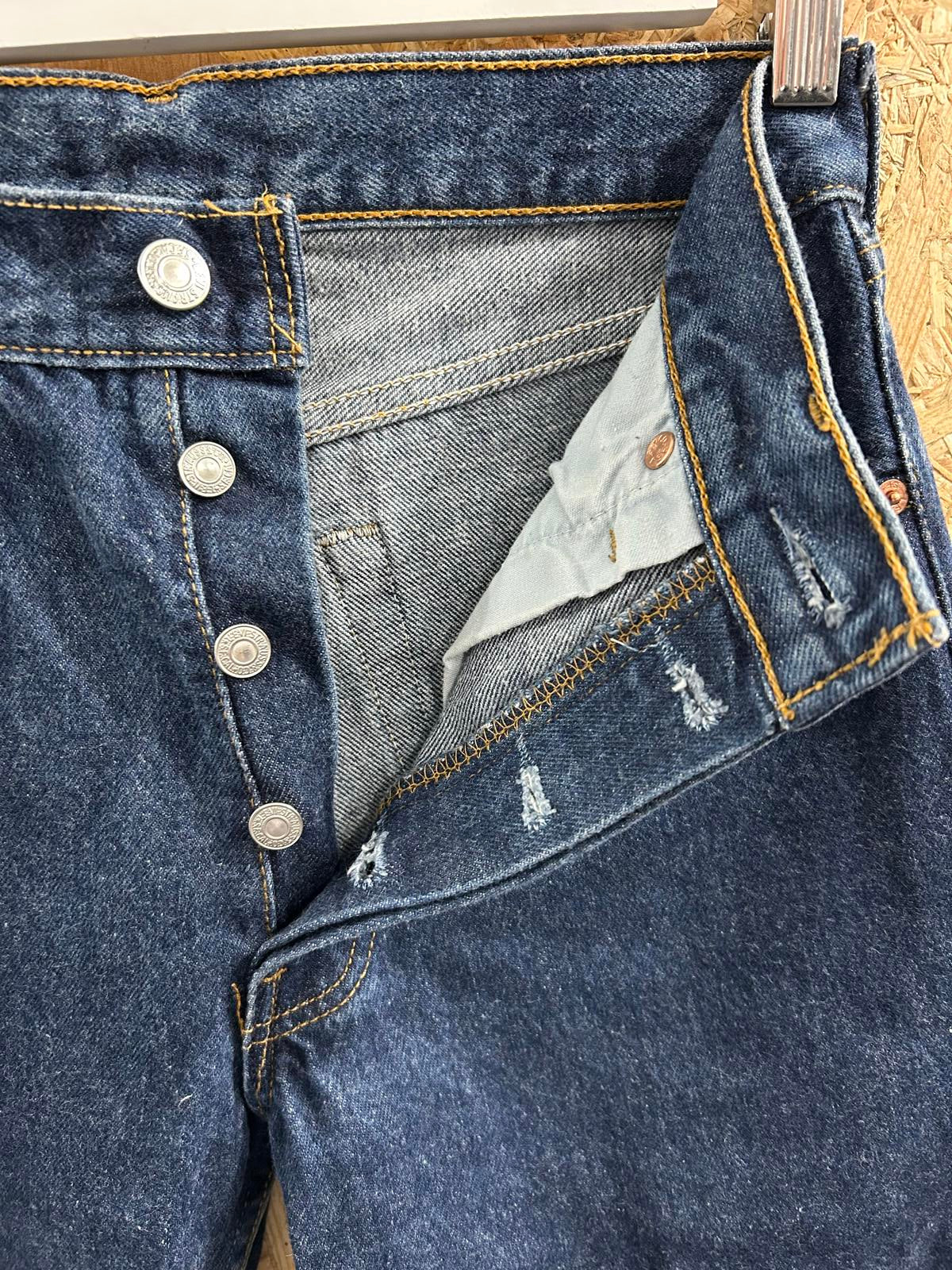 Levis 501 W28 L30 Vintage 90s Jeans Stonewashed Blue Straight Leg Regular Fit