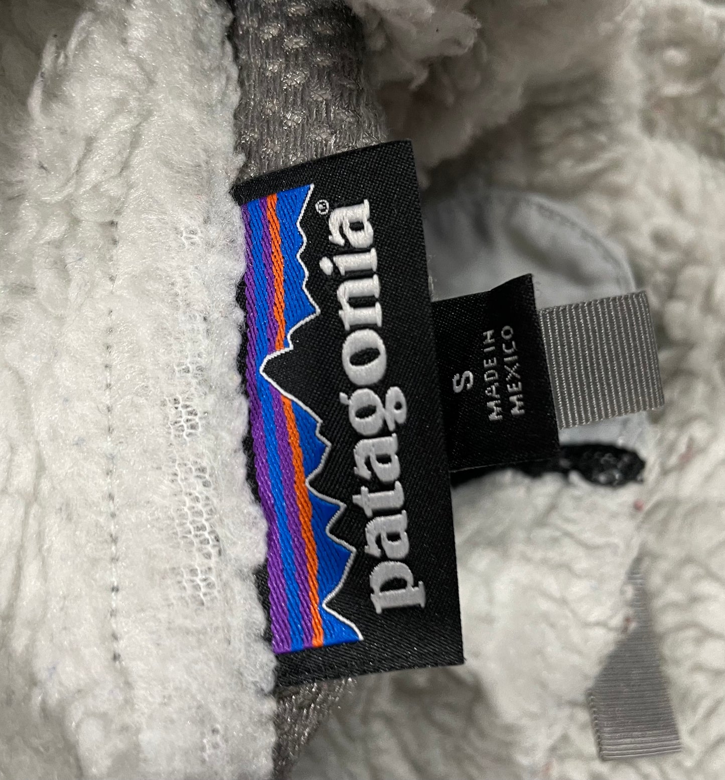 Patagonia Womens Retro-X Pile Fleece Gilet Vest Full Zip Nude Cream White Small