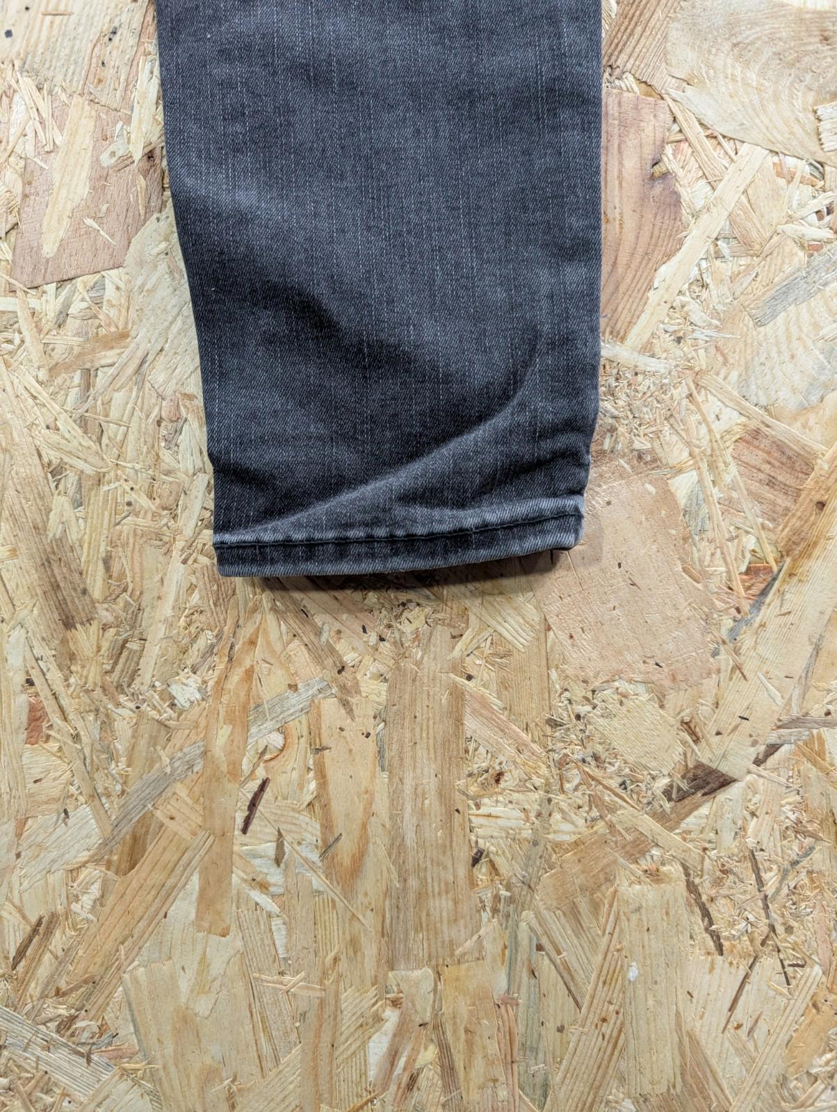 Levis 720 High Rise Super Skinny Jeans Size 8 W31 L30 Women Black Stretch Slim