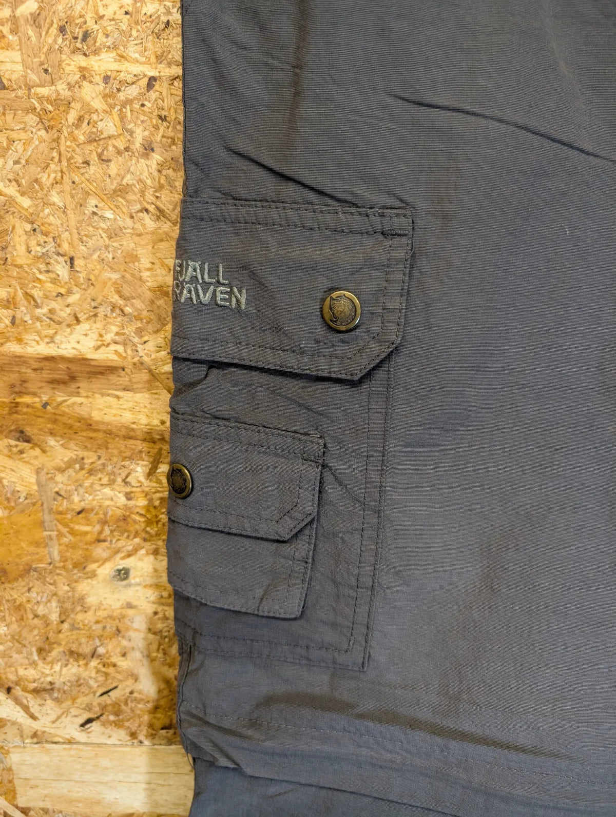 Fjallraven Zip-Off Trousers Mens W38 L29 Grey Cotton Cargo Relaxed Fit Shorts