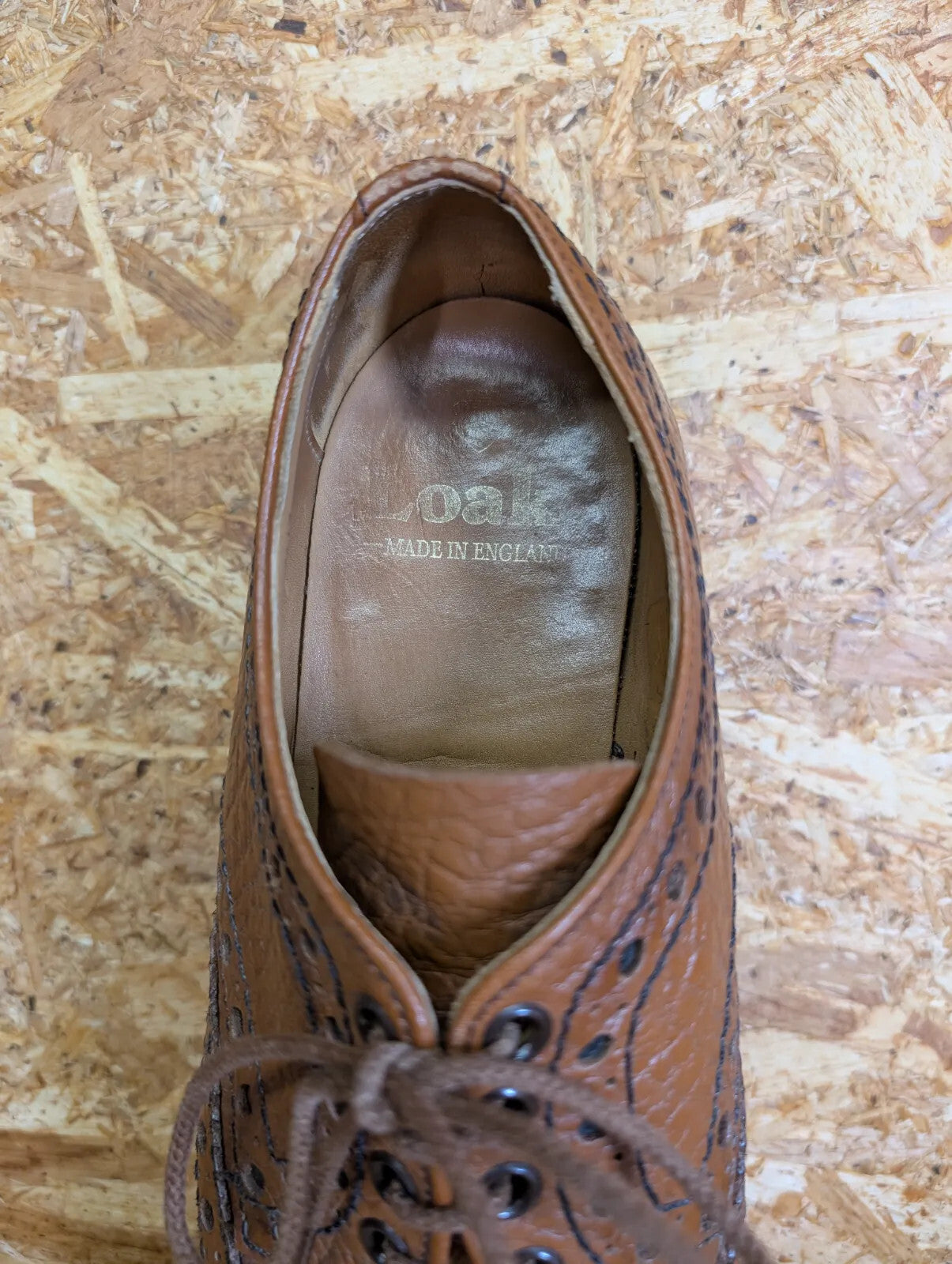 Loake Wingtip Brogues UK 8.5 G Brown Leather Oxford Lace Up Formal England Made