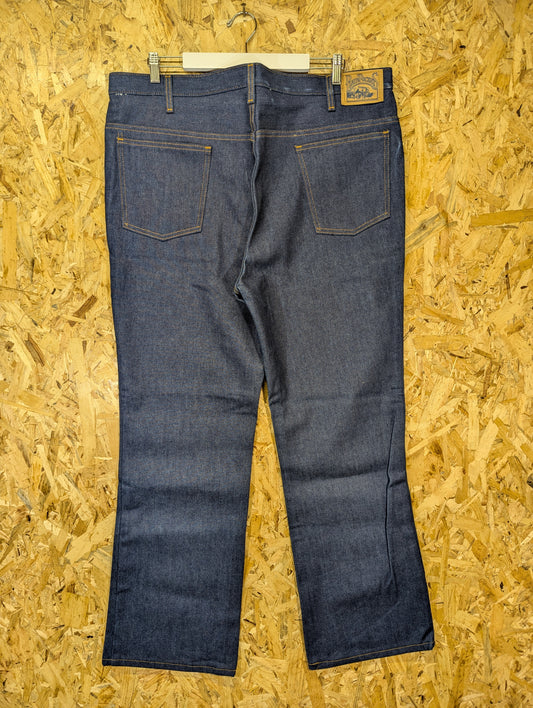 Plain Pockets Rigid Blue Indigo Jeans Bootcut Made USA Vintage JC Penney W42 L32