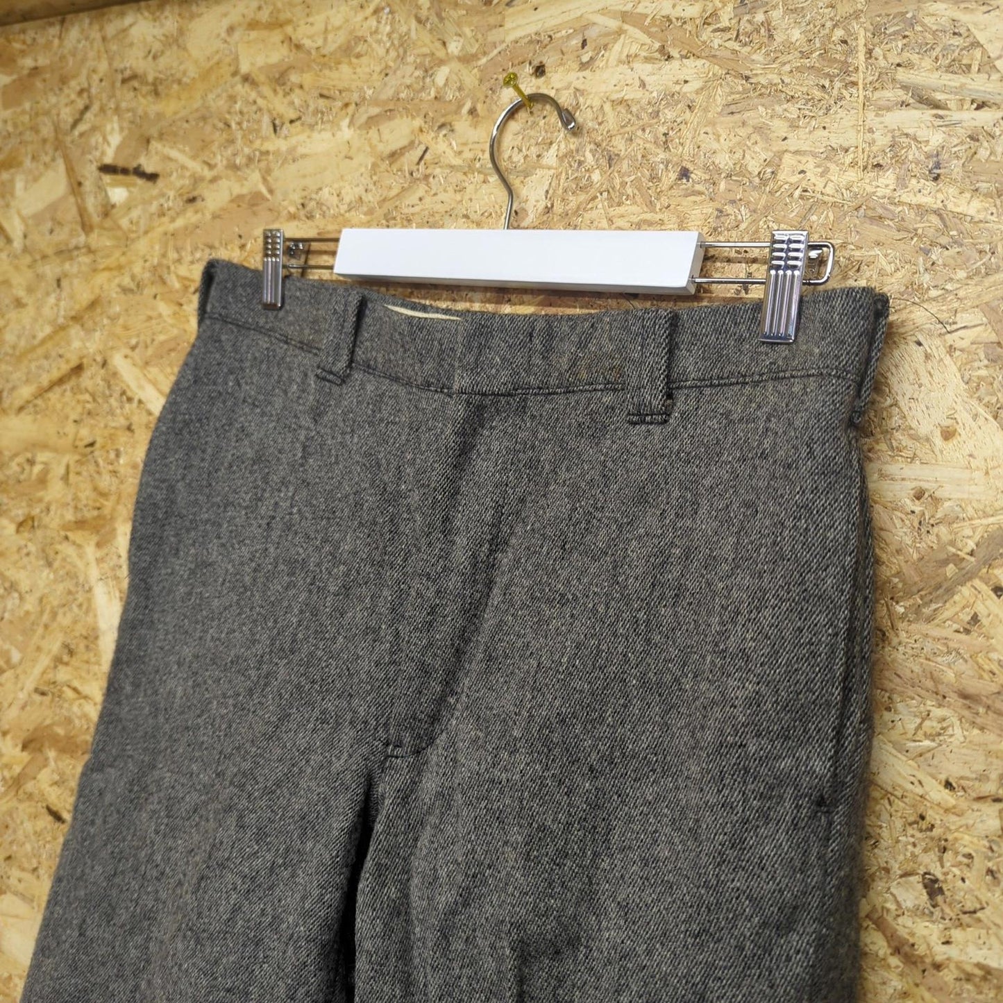 1970s Woolrich Grey Wool Plaid Hunting 3/4 Pants Workwear Vintage Pantaloons 32