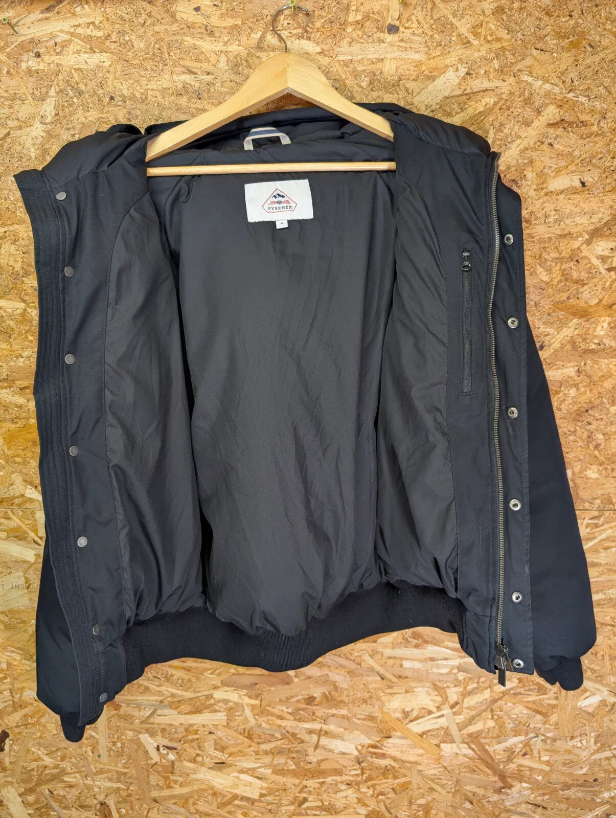 Pyrenex Mistral Padded Jacket Mens Medium Black Down Puffer Insulated Hooded
