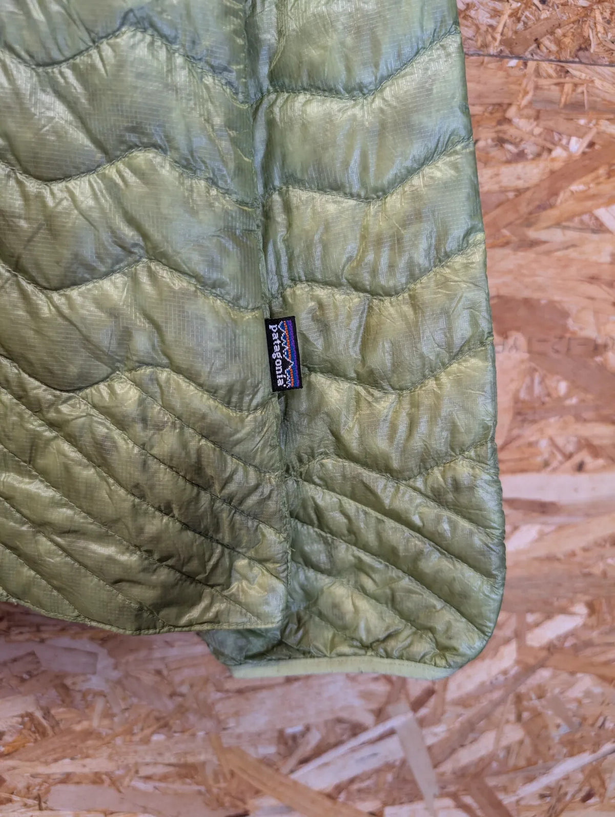 Patagonia Ultralight Down Shirt Womens Large Green 1/4 Zip Quilted Puffer Nano