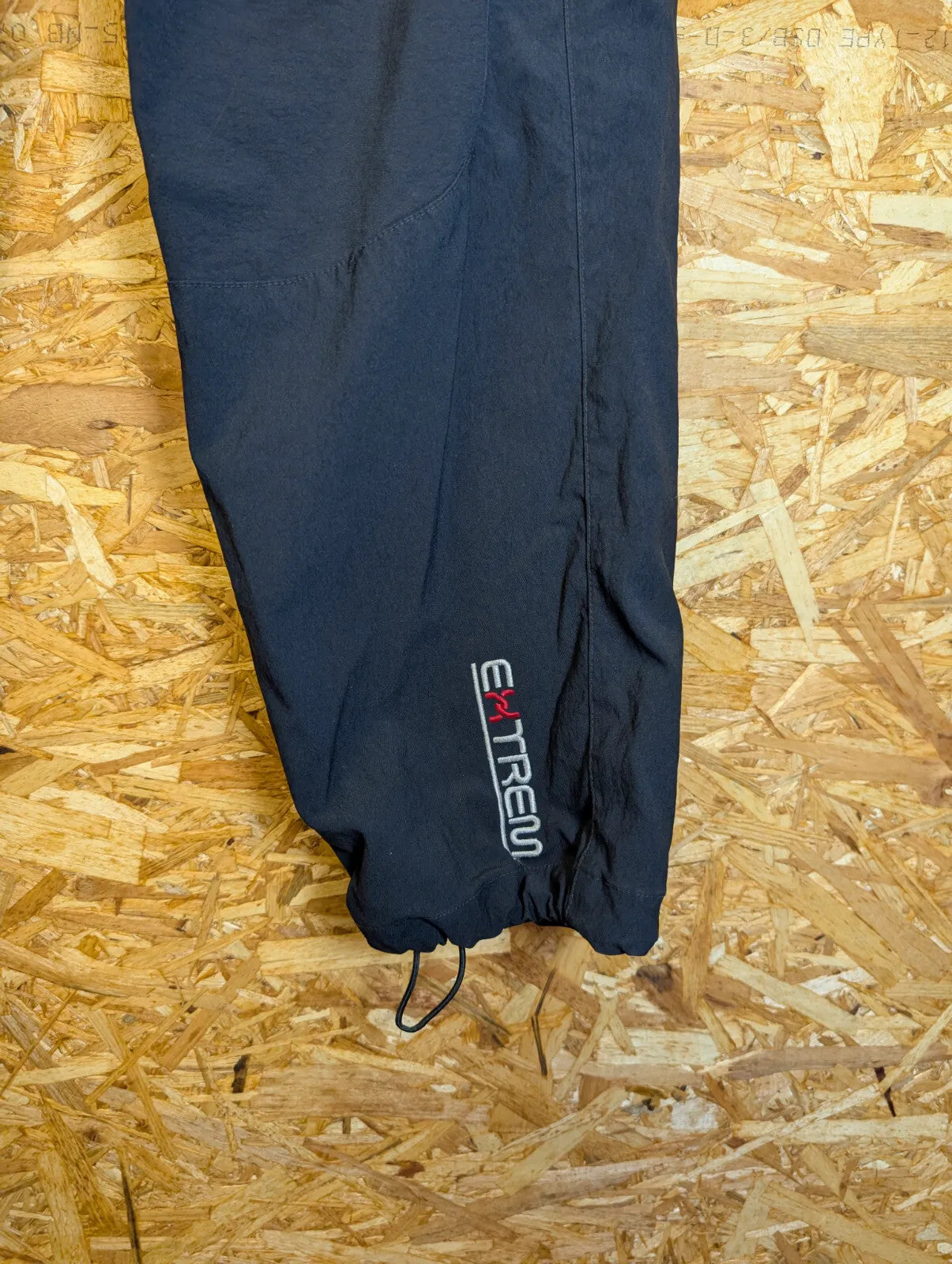 Berghaus Extrem Trousers Mens W36 L32 Black Zip Pockets Outdoor Hiking Walking