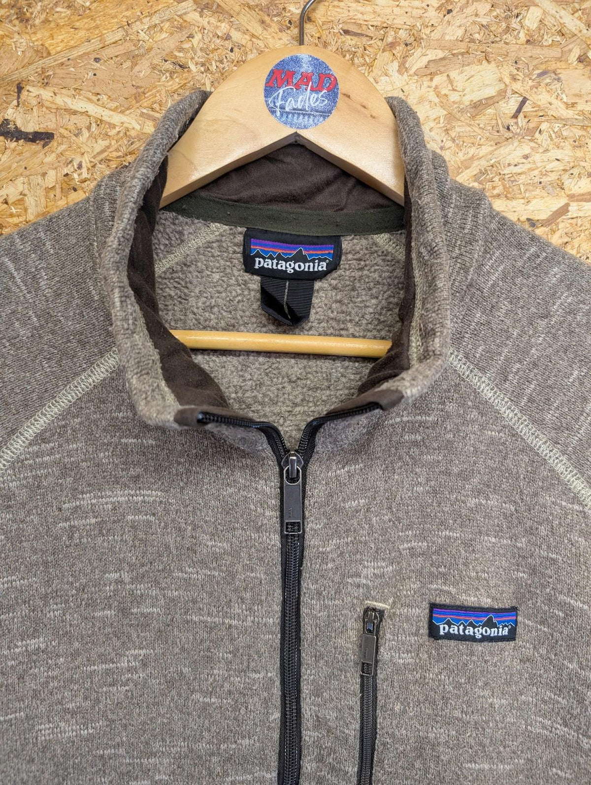 Patagonia Better Sweater Fleece Jacket Large Men Oatmeal Brown Full Zip Hiking