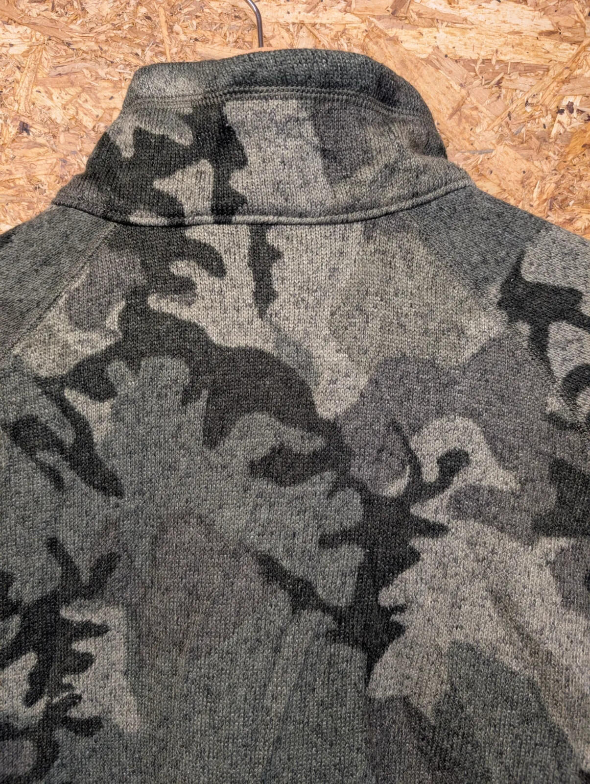 Patagonia Better Sweater Fleece Mens Large Khaki Green Camo Pullover 1/4 Zip